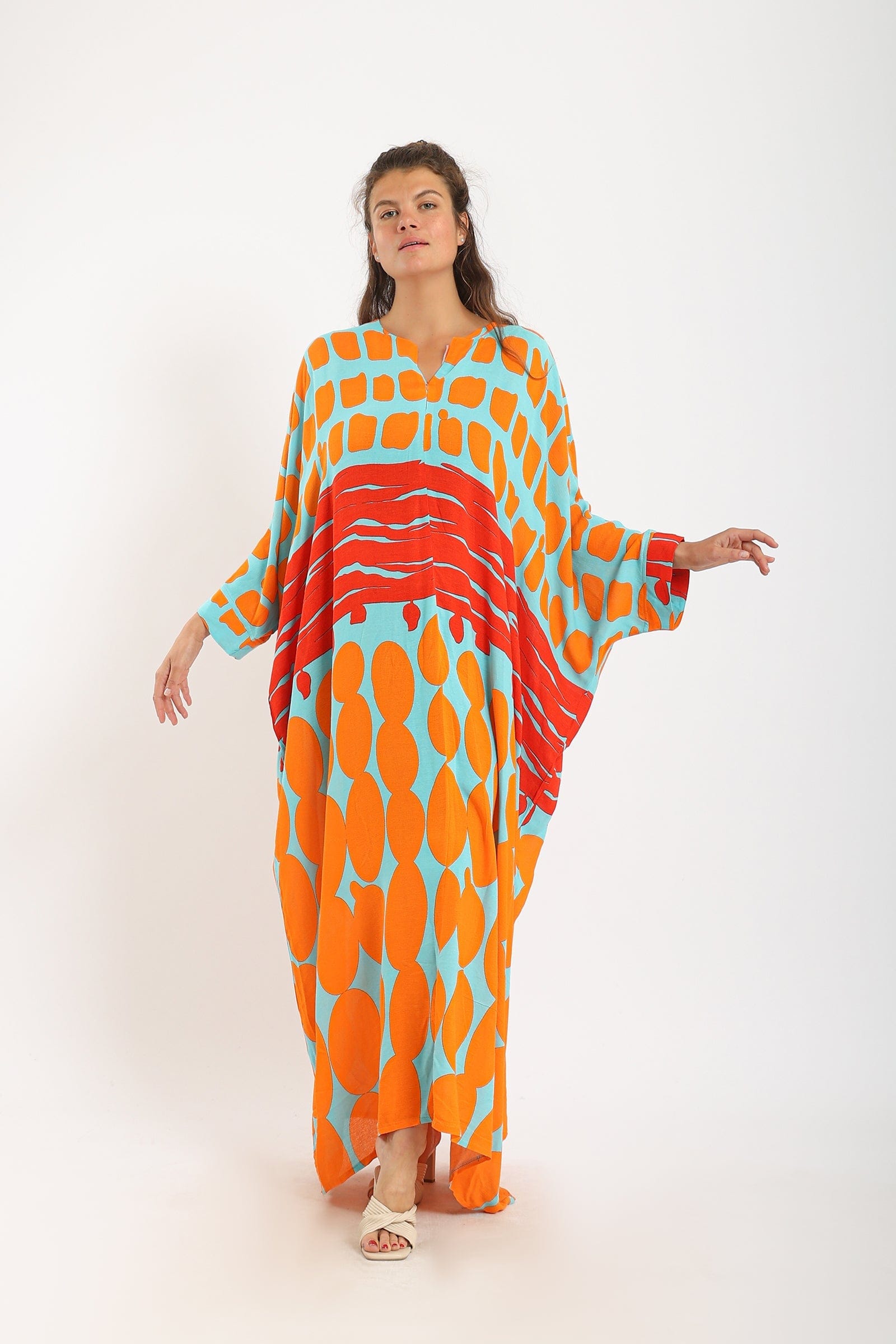 كارينا فستان ماكسي أوفر سايز منقوش كم طويل مقاس موحد