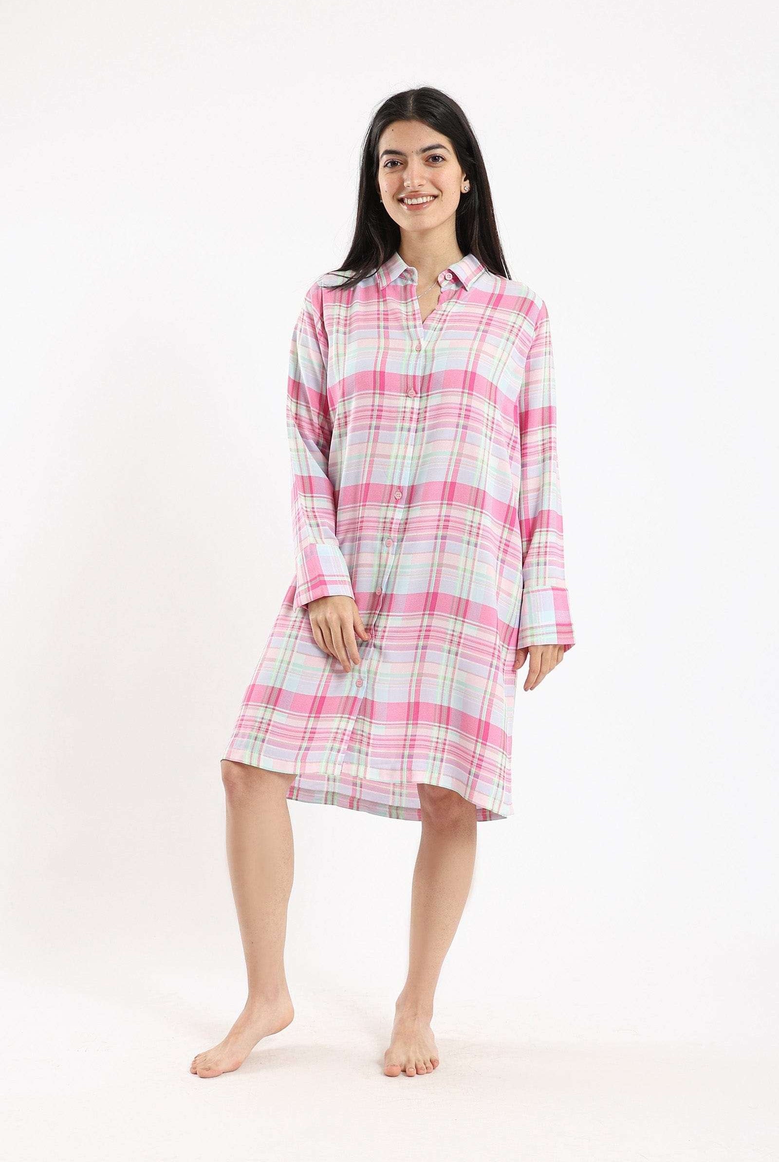 كارينا قميص نسائي طويل للنوم كاروهات ملون