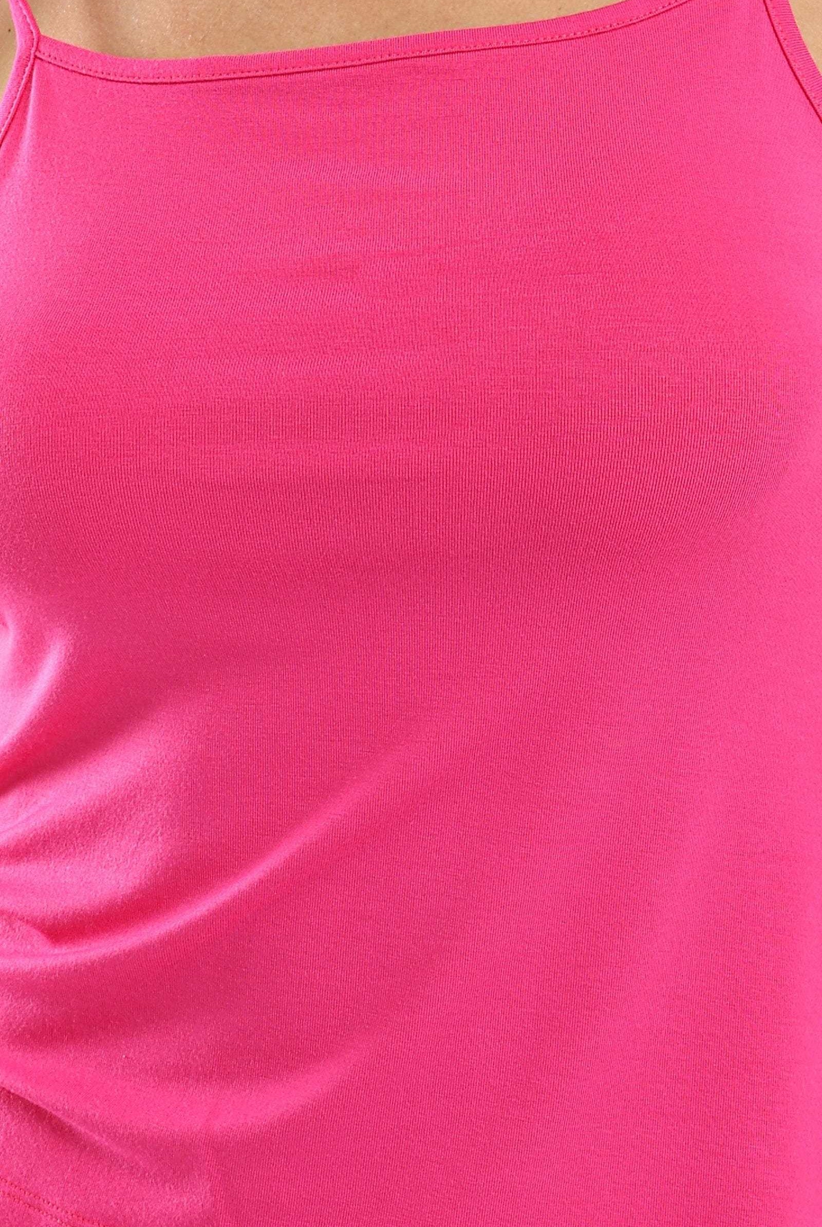 كارينا طقم بيجامة بلوزة بحمالات قابلة للتعديل وبنطلون سادة