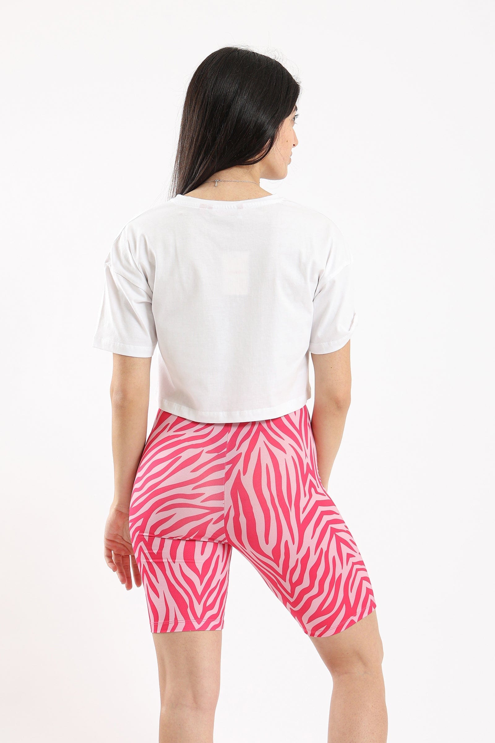 كارينا طقم بيجامة شورت منقوش وتيشيرت بطبعة أبيض