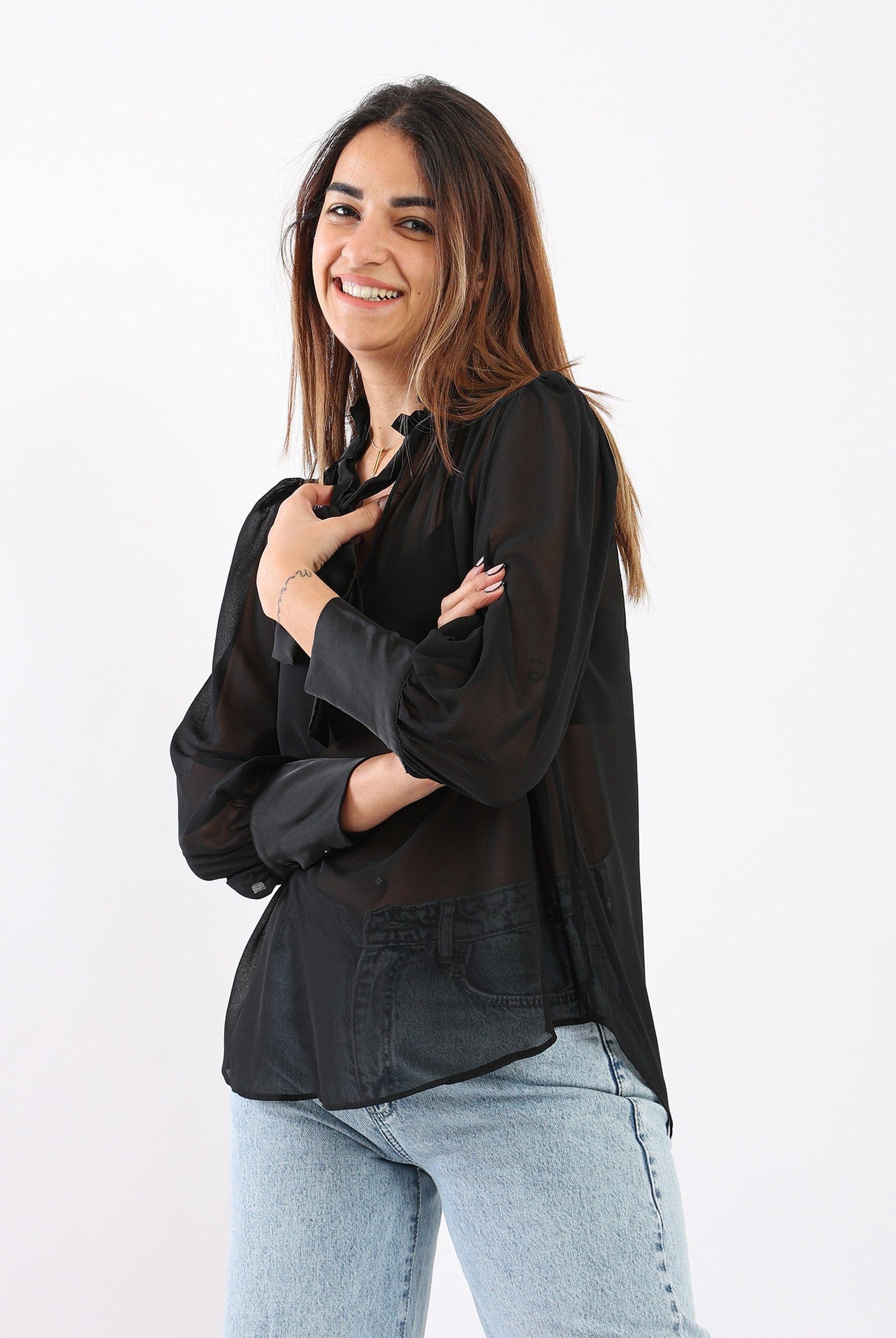 كارينا بلوزة سادة شفافة بربطة عنق كم طويل