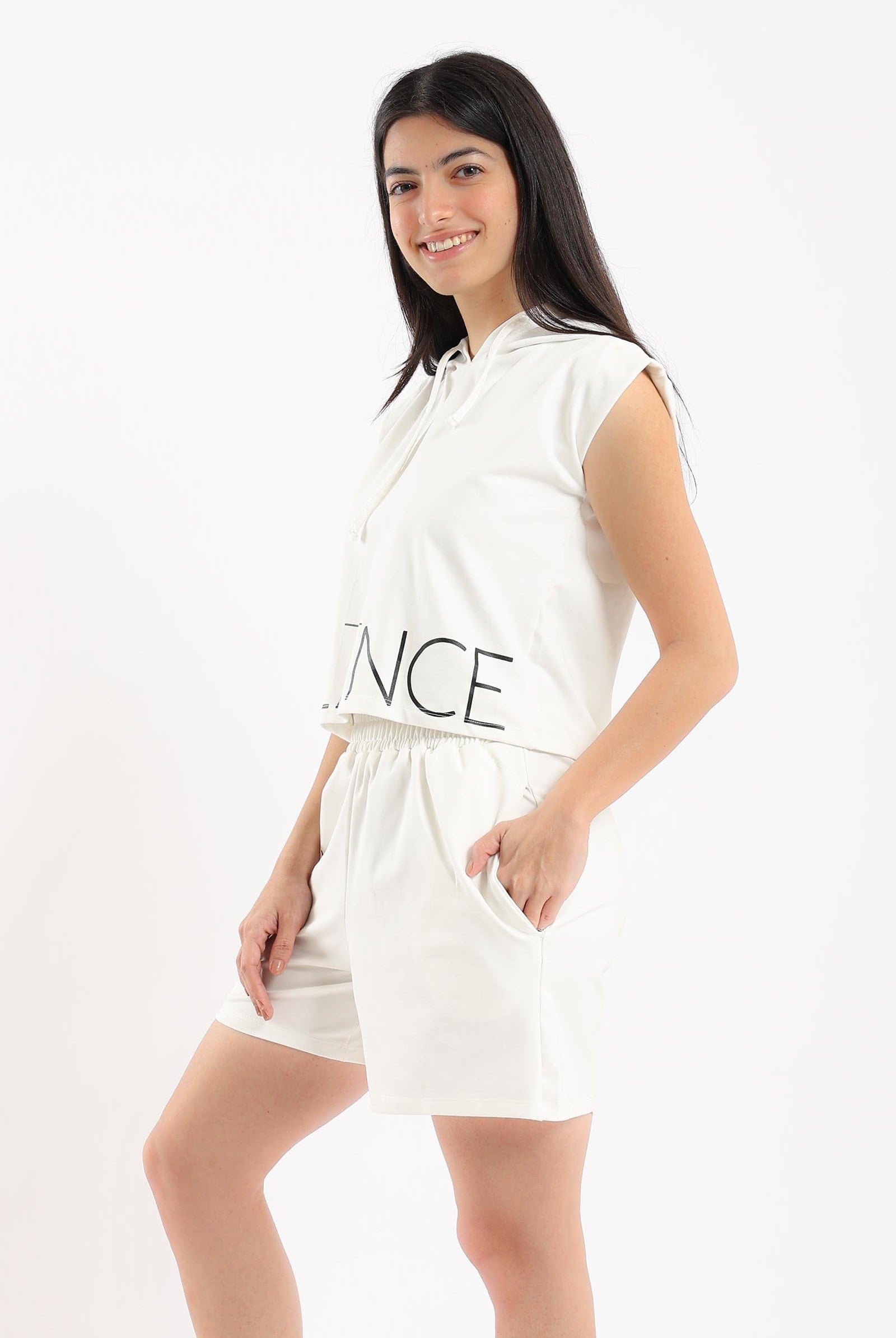 كارينا طقم بيجامة بلوزة بهودي وشورت