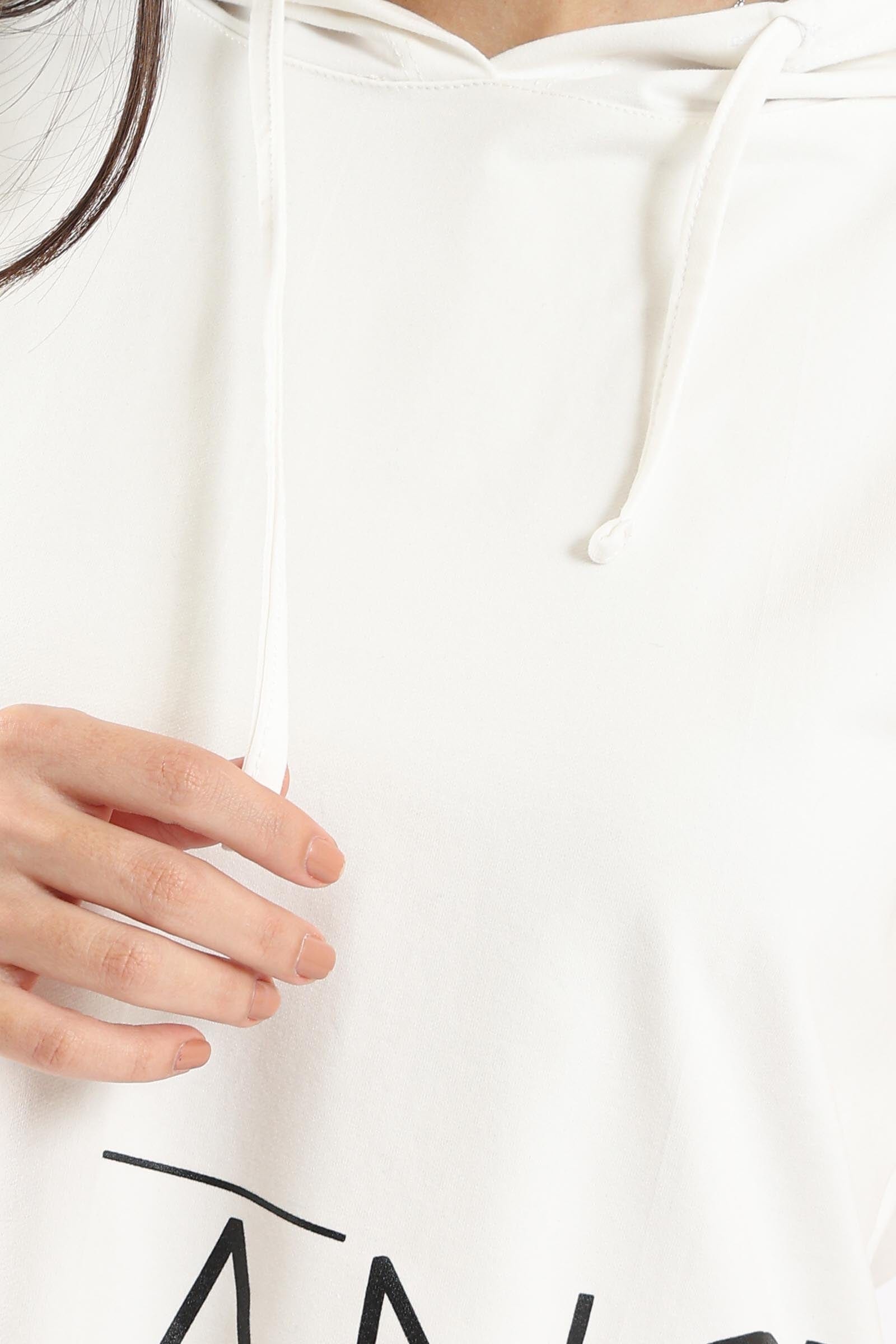 كارينا طقم بيجامة بلوزة بهودي وشورت