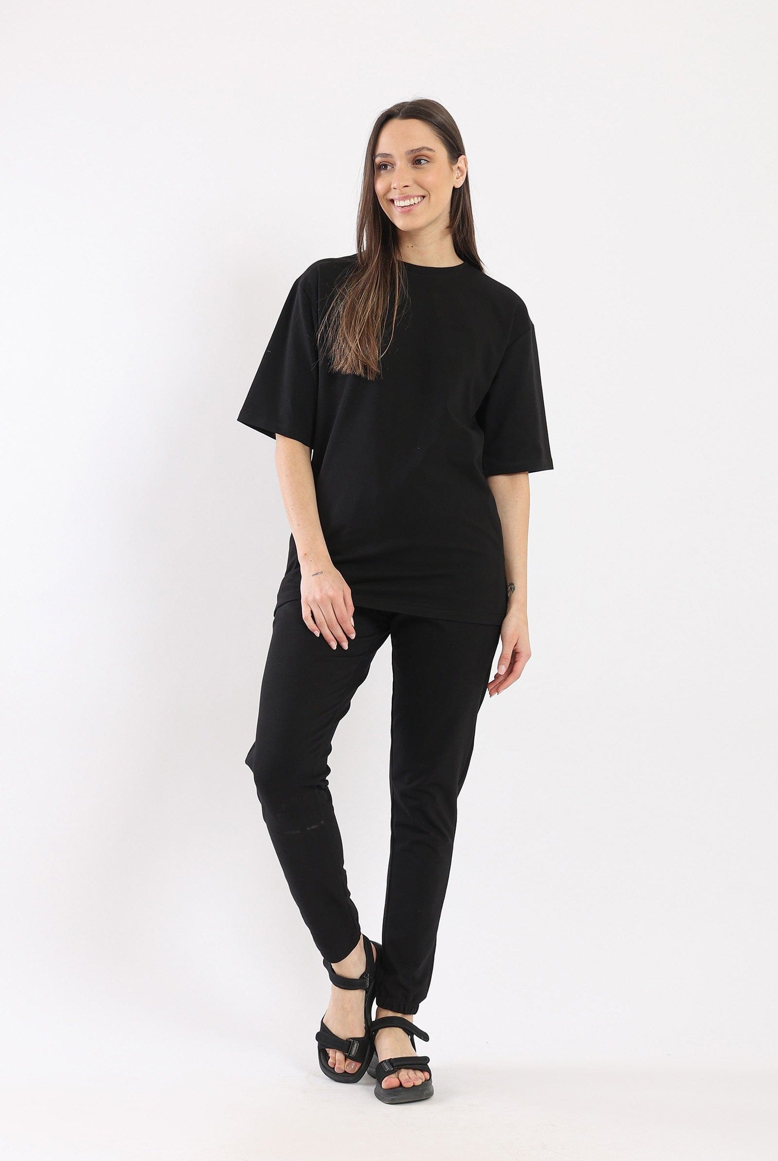 كارينا طقم بيجامة منزل مرن تيشيرت نص كم سادة وبنطلون