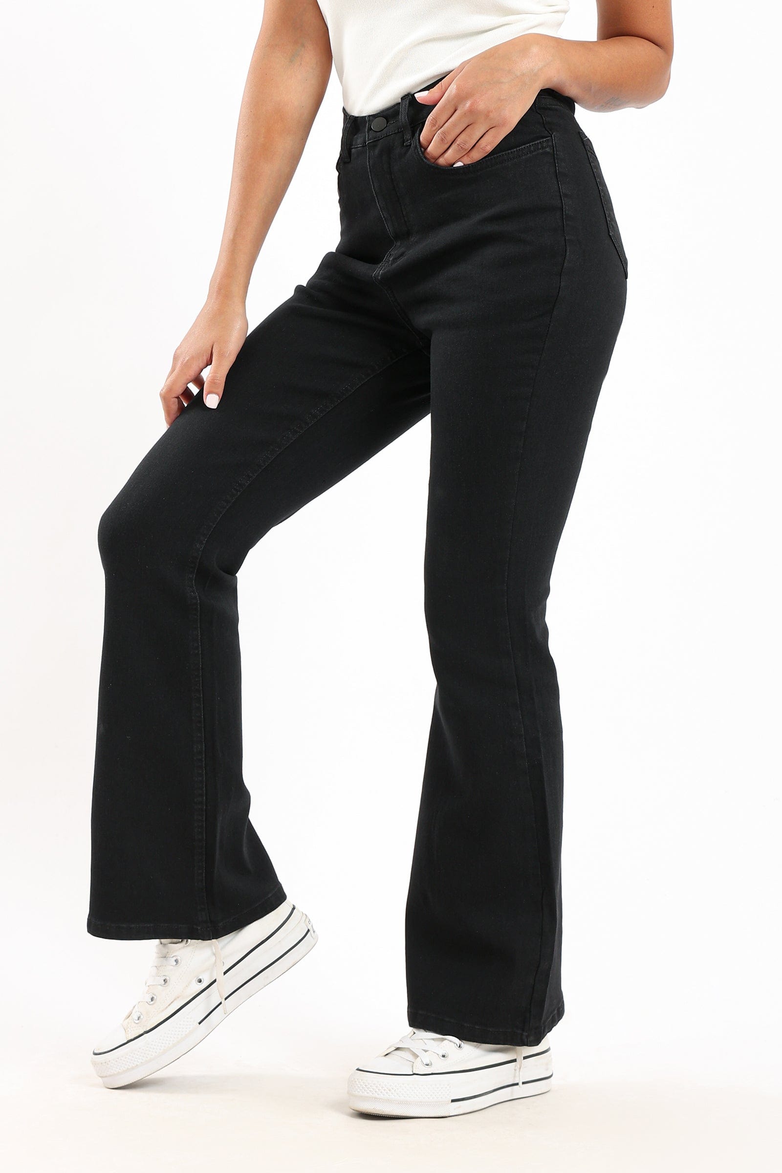 كارينا بنطلون جينز واسع من أسفل من القطن