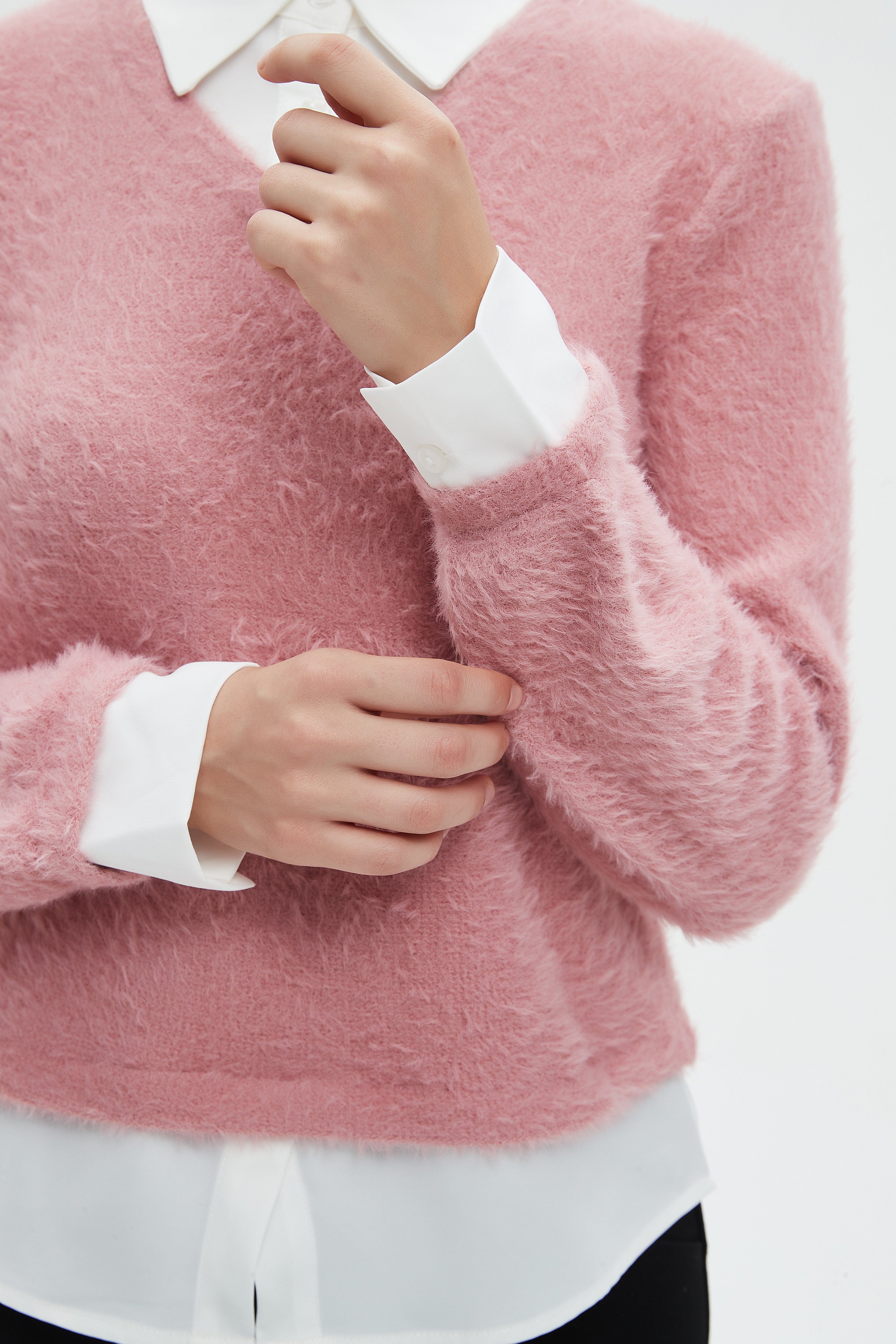 ميكا بلوزة نسائية شتوية ساده بكم طويل وفتحة على شكل V