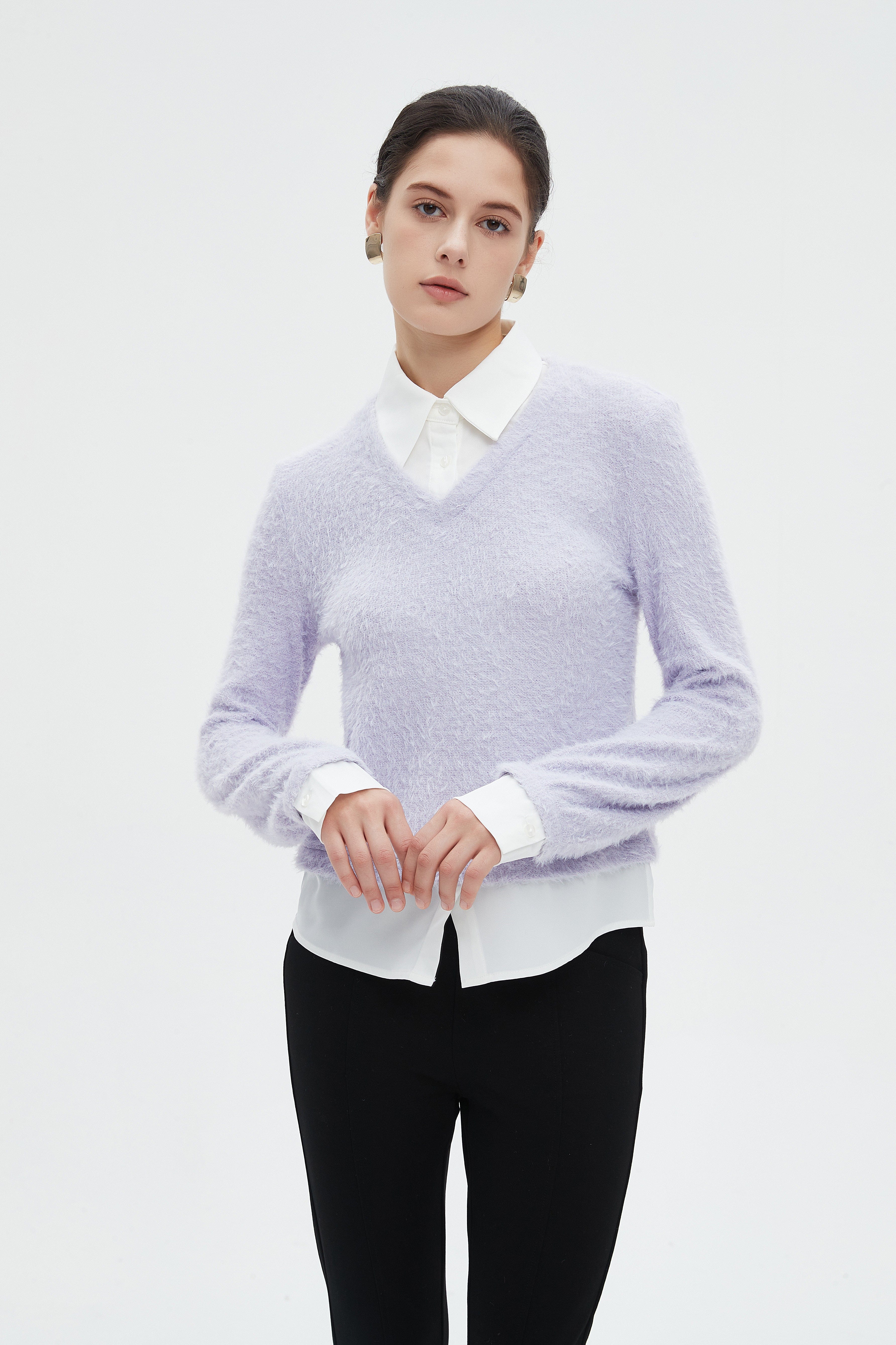 ميكا بلوزة نسائية شتوية ساده بكم طويل وفتحة على شكل V