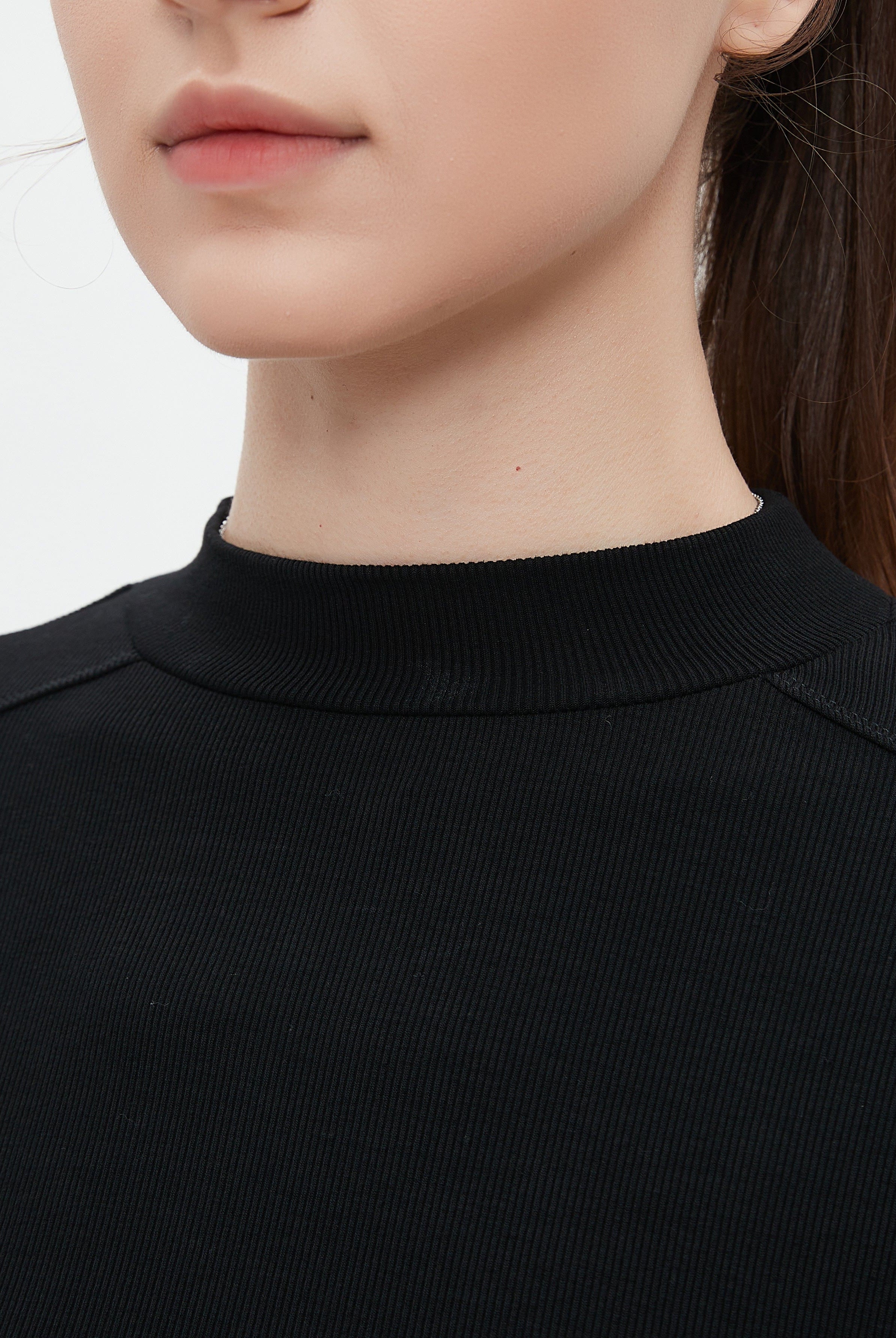 ميكا بلوزة نسائية طويلة للشتاء بكم طويل ورقبة دائرية