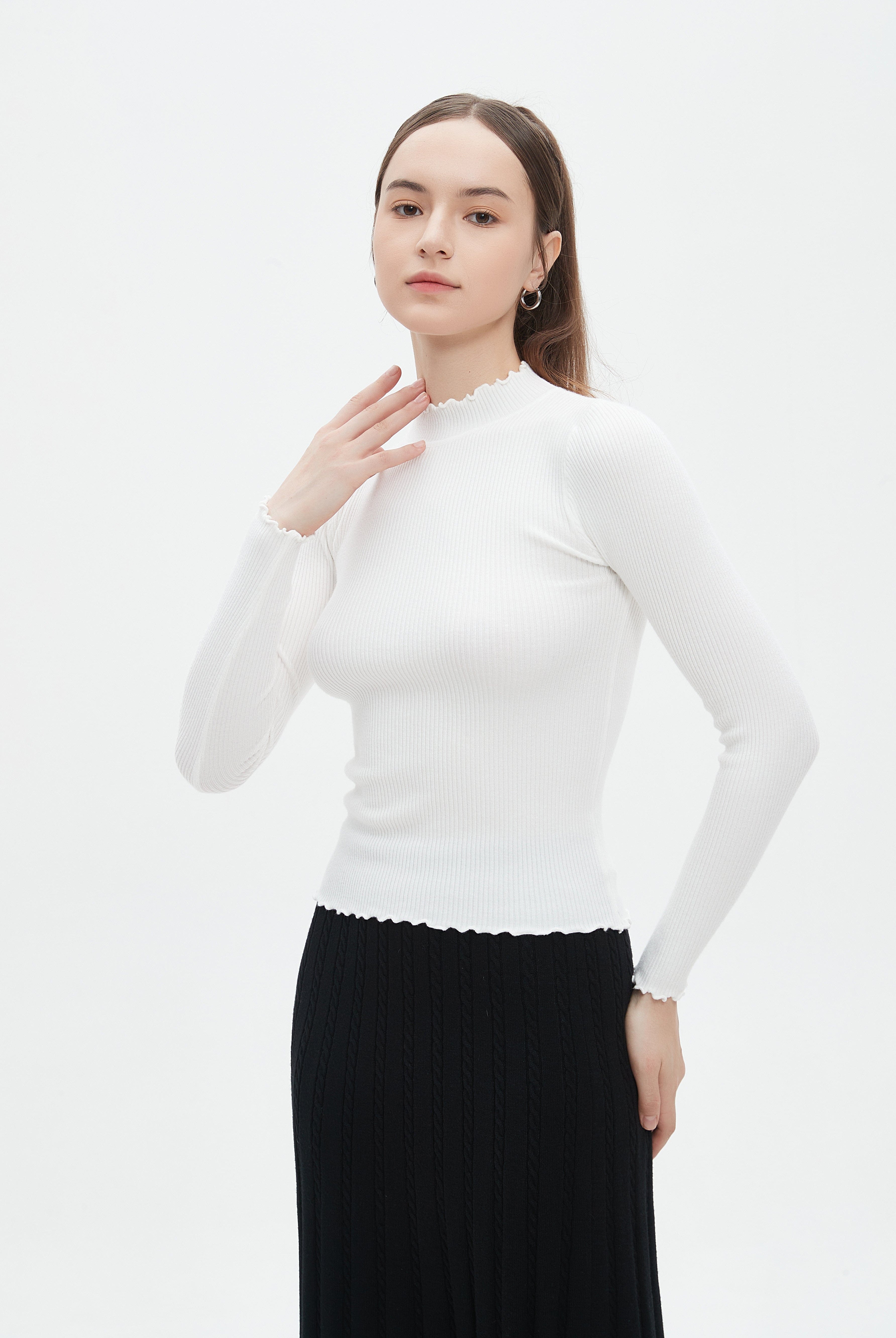 ميكا توب نسائي للشتاء بكم طويل ورقبة دائرية