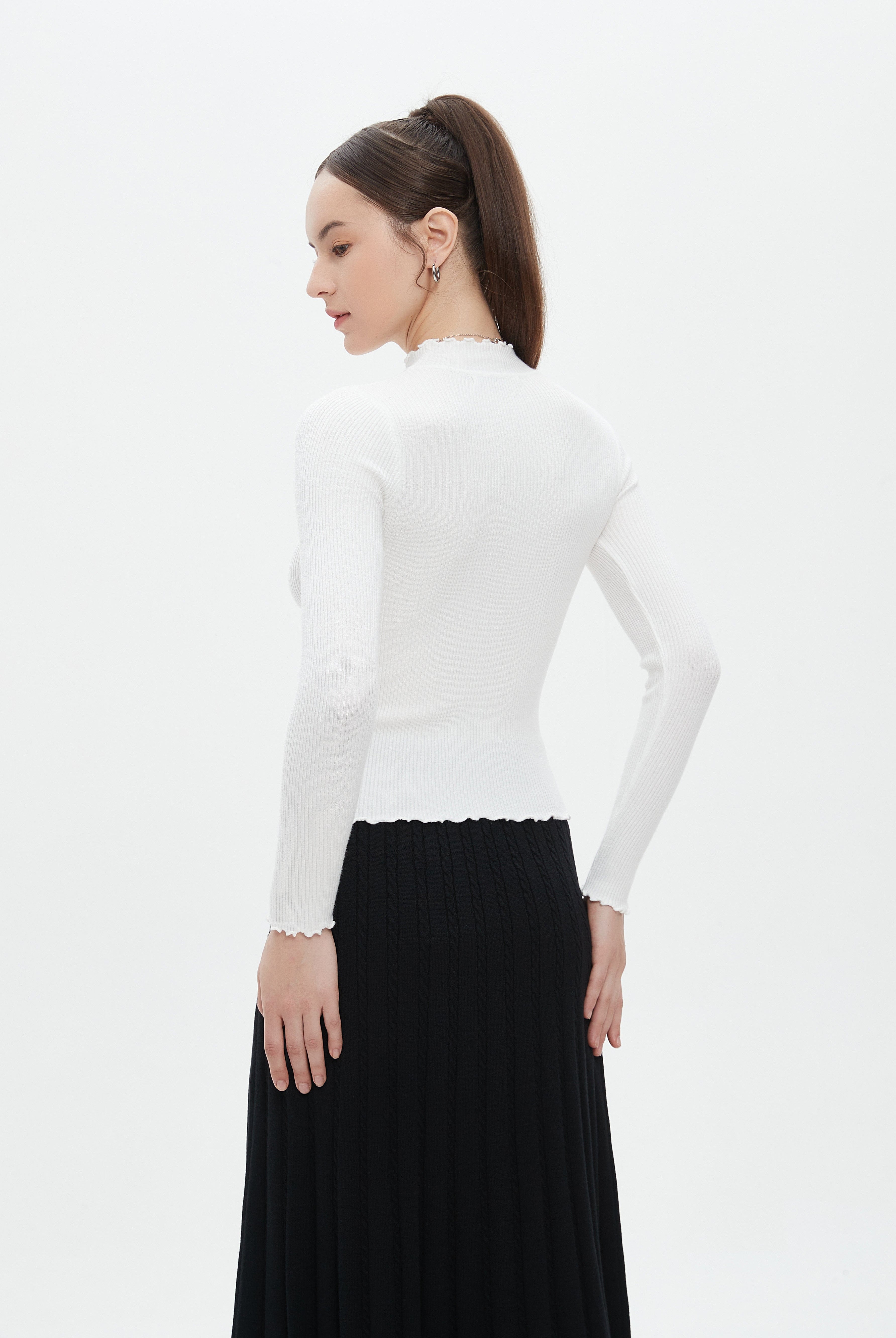 ميكا توب نسائي للشتاء بكم طويل ورقبة دائرية