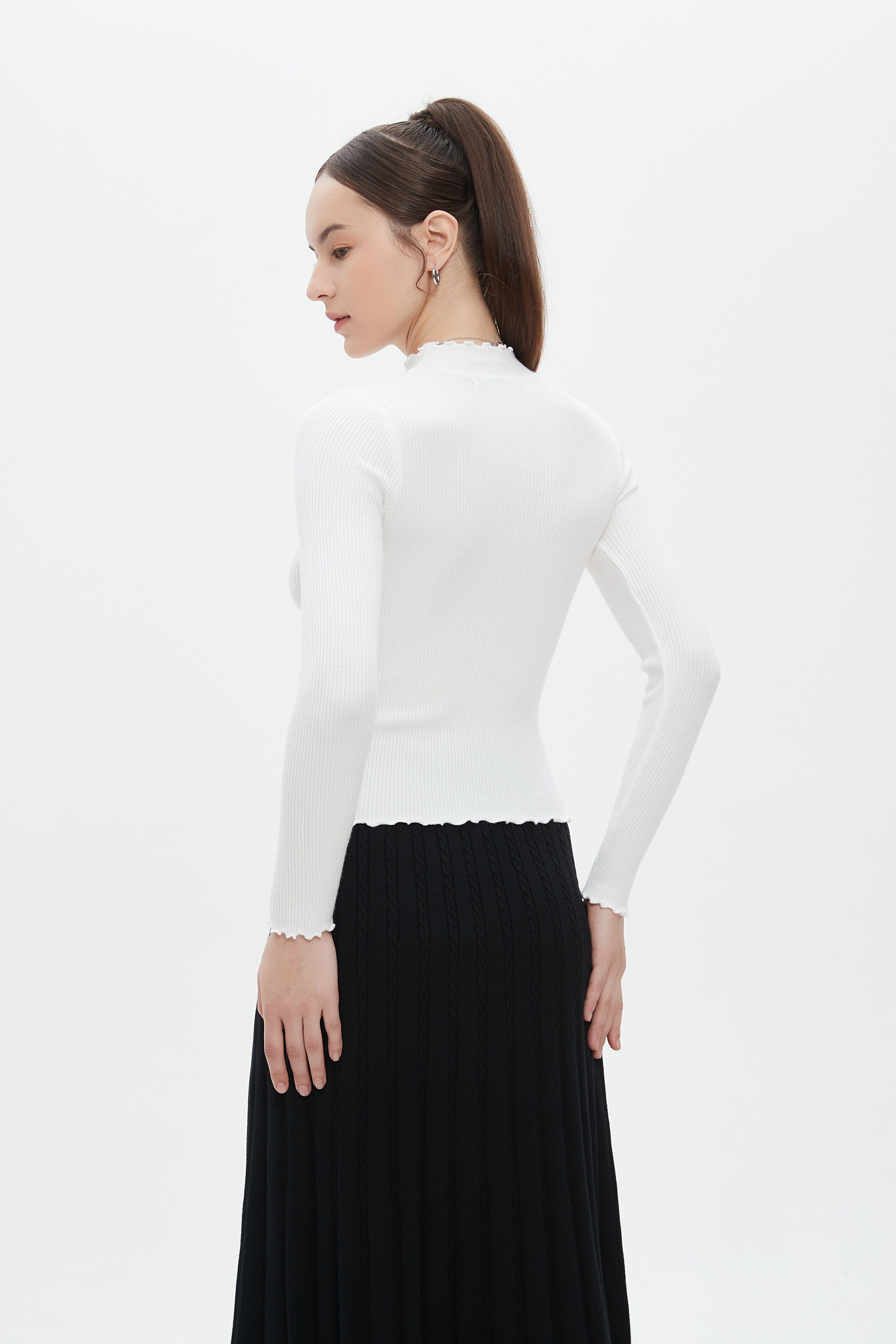 ميكا توب نسائي للشتاء بكم طويل ورقبة دائرية