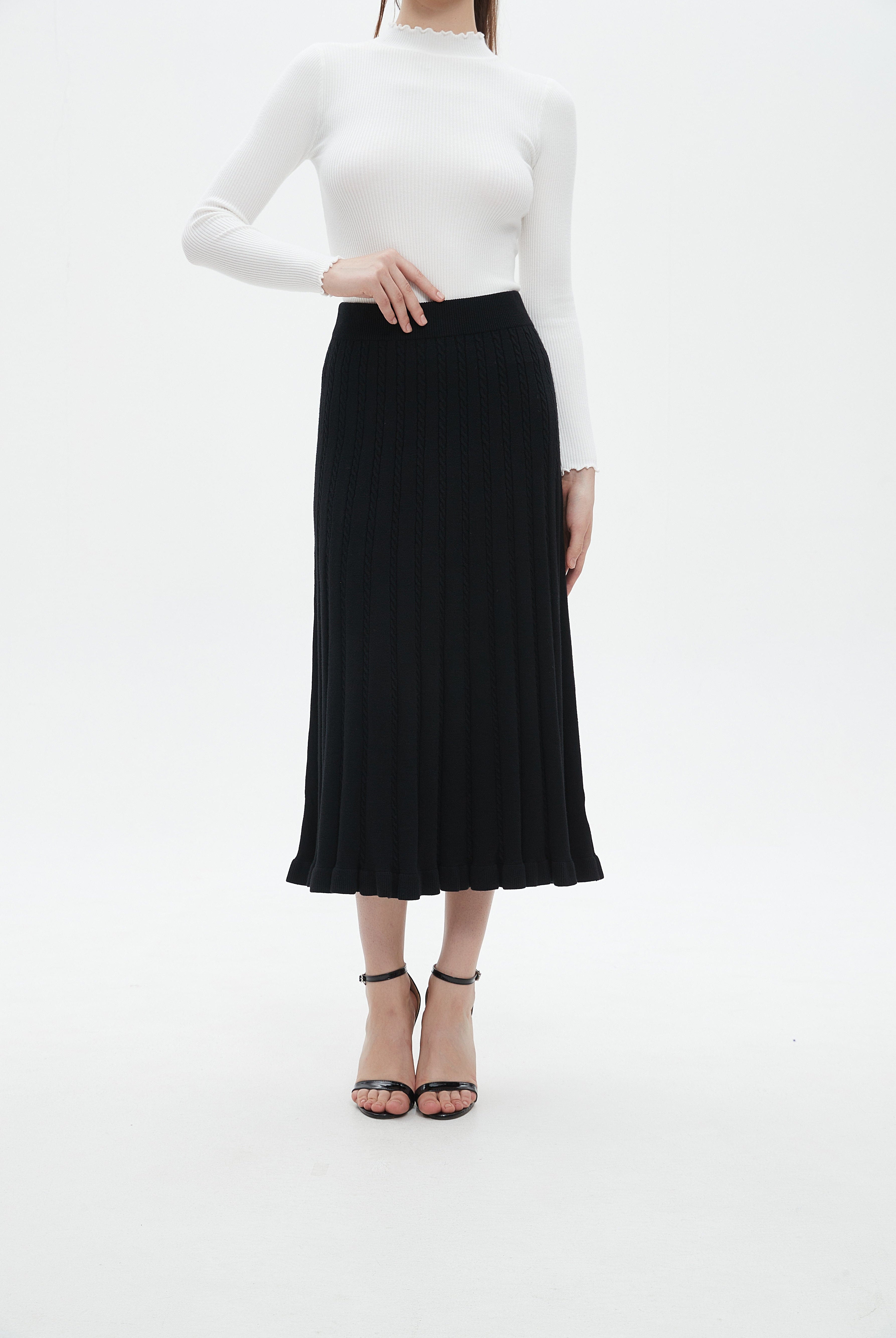 ميكا تنورة نسائية ميدي للدوام ساده