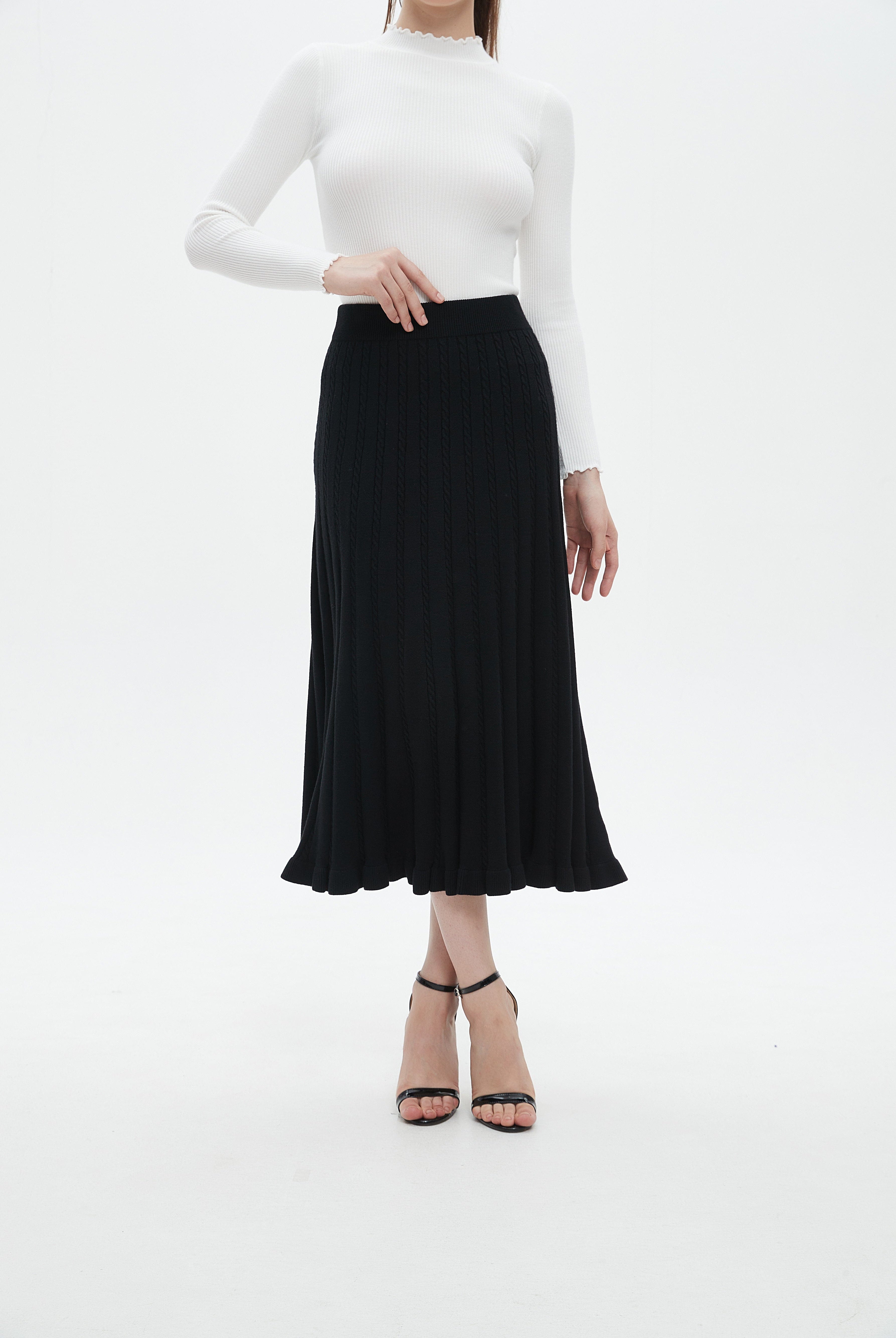 ميكا تنورة نسائية ميدي للدوام ساده