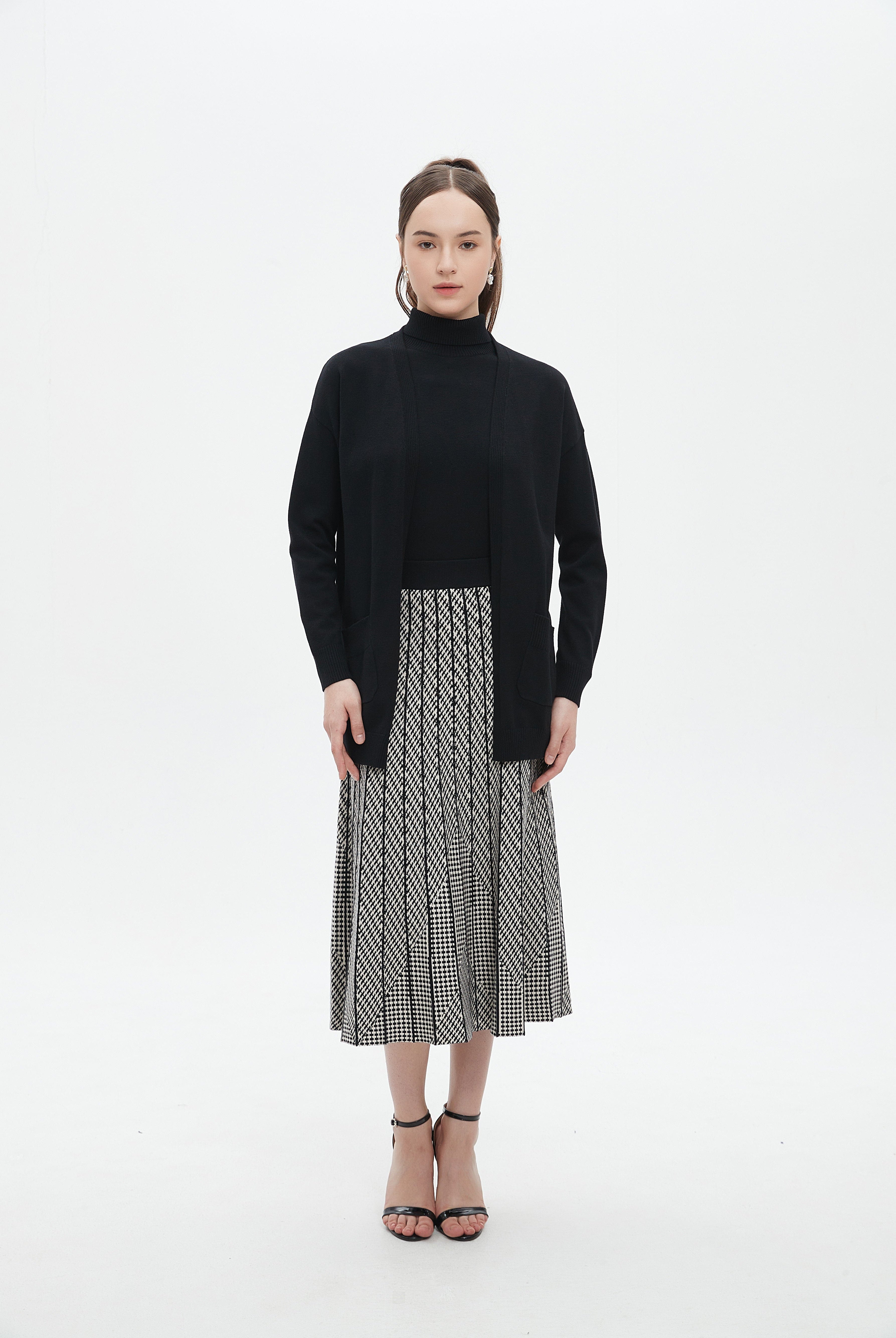 ميكا كارديجان طويل برقبة طويلة سادة