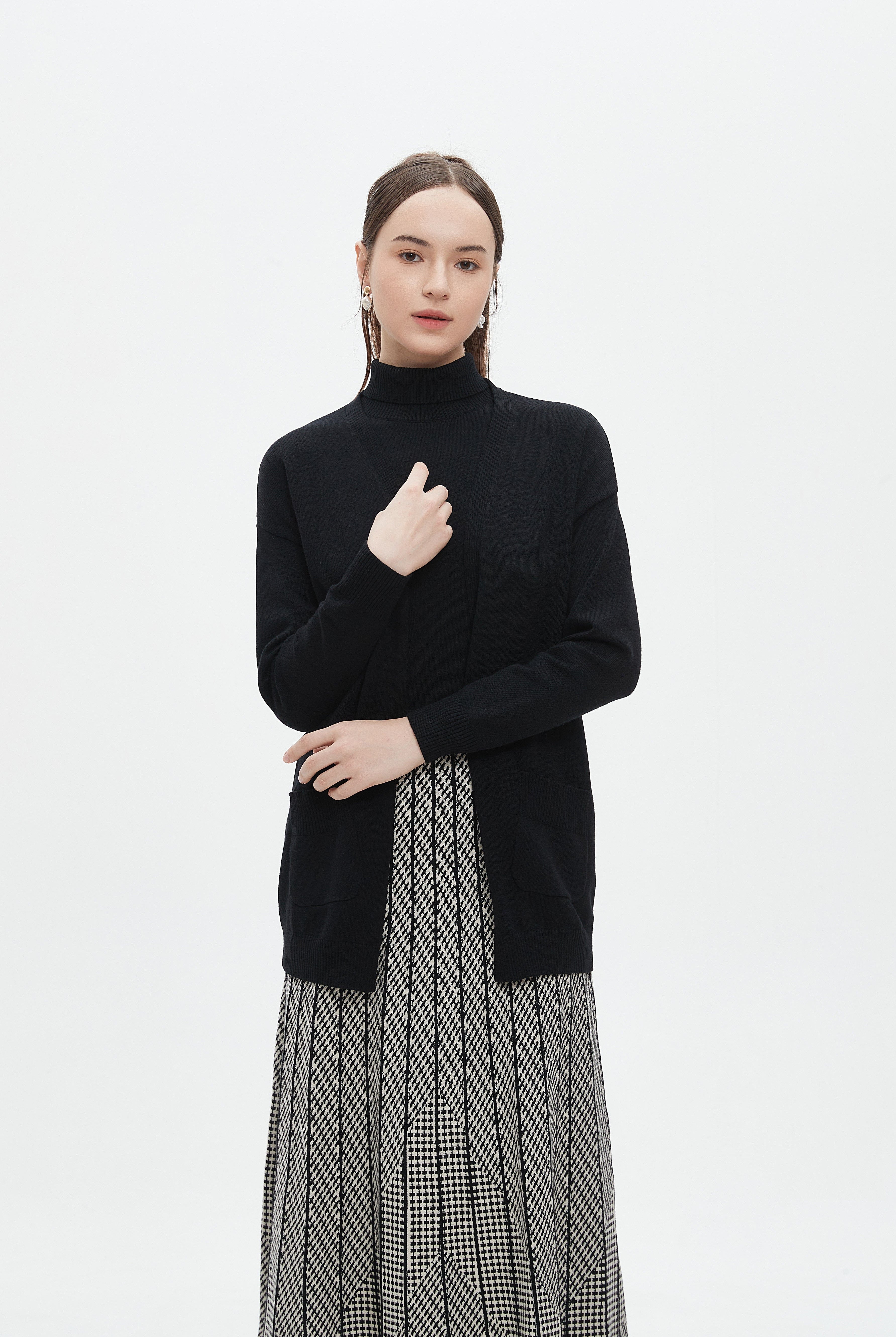 ميكا كارديجان طويل برقبة طويلة سادة