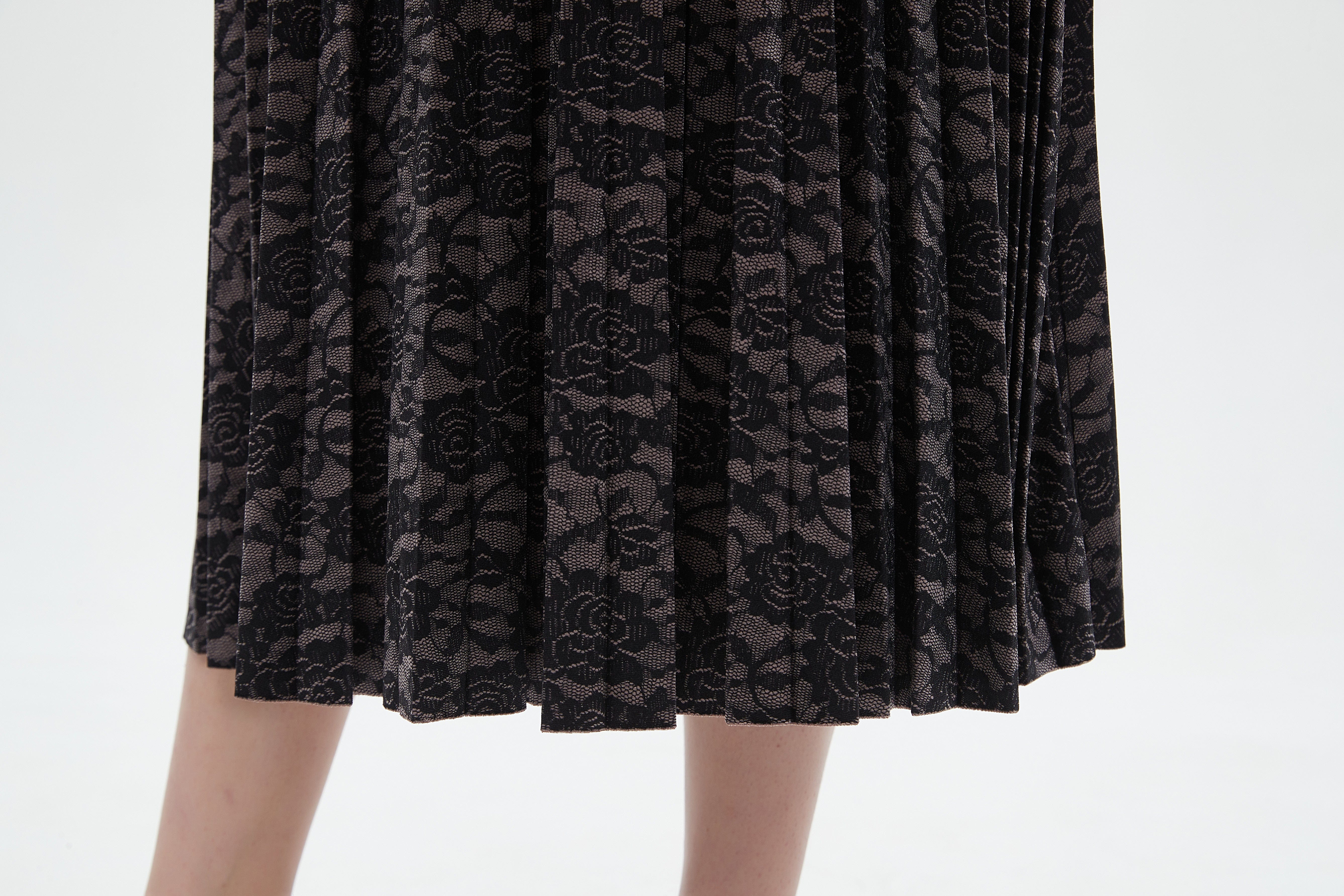 ميكا جيبة ميدي بليسية مطرزة