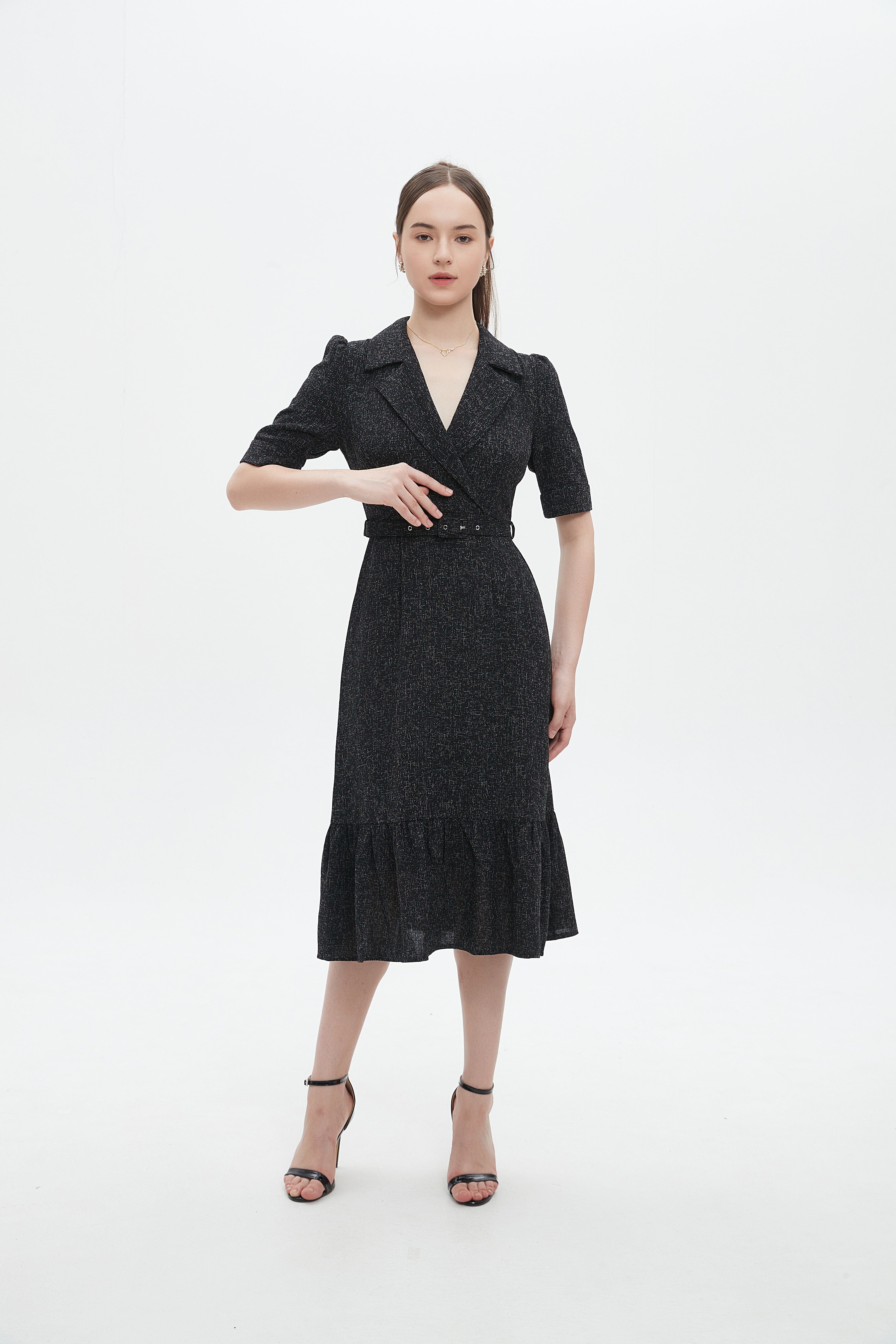 ميكا فستان ميدي ميدى بياقة وحزام على الخصر نص كم