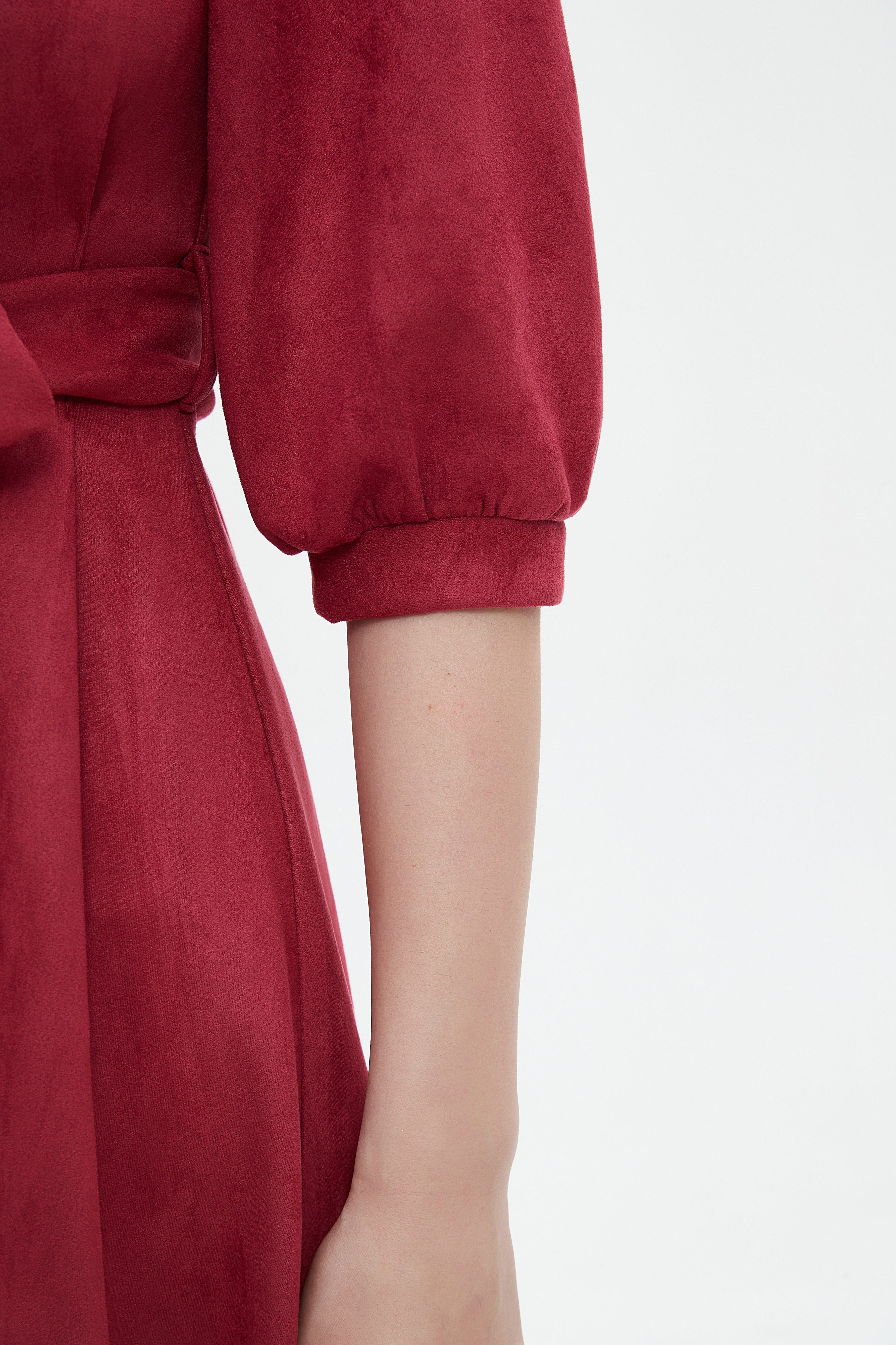 ميكا فستان ميدي بأكمام 3/4 برباط خصر