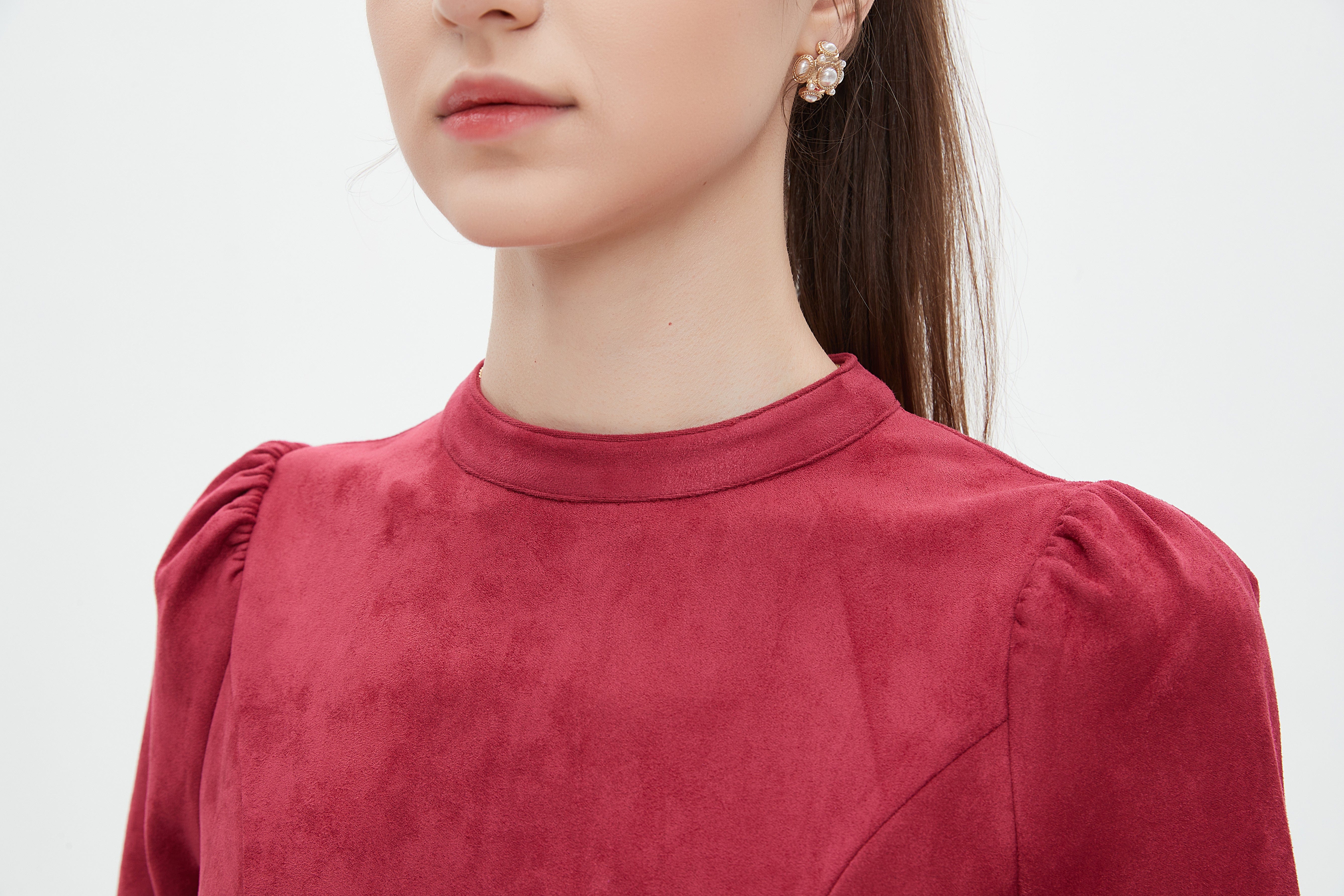 ميكا فستان ميدي بأكمام قصيرة سادة بليسية مكشكش من الاسفل