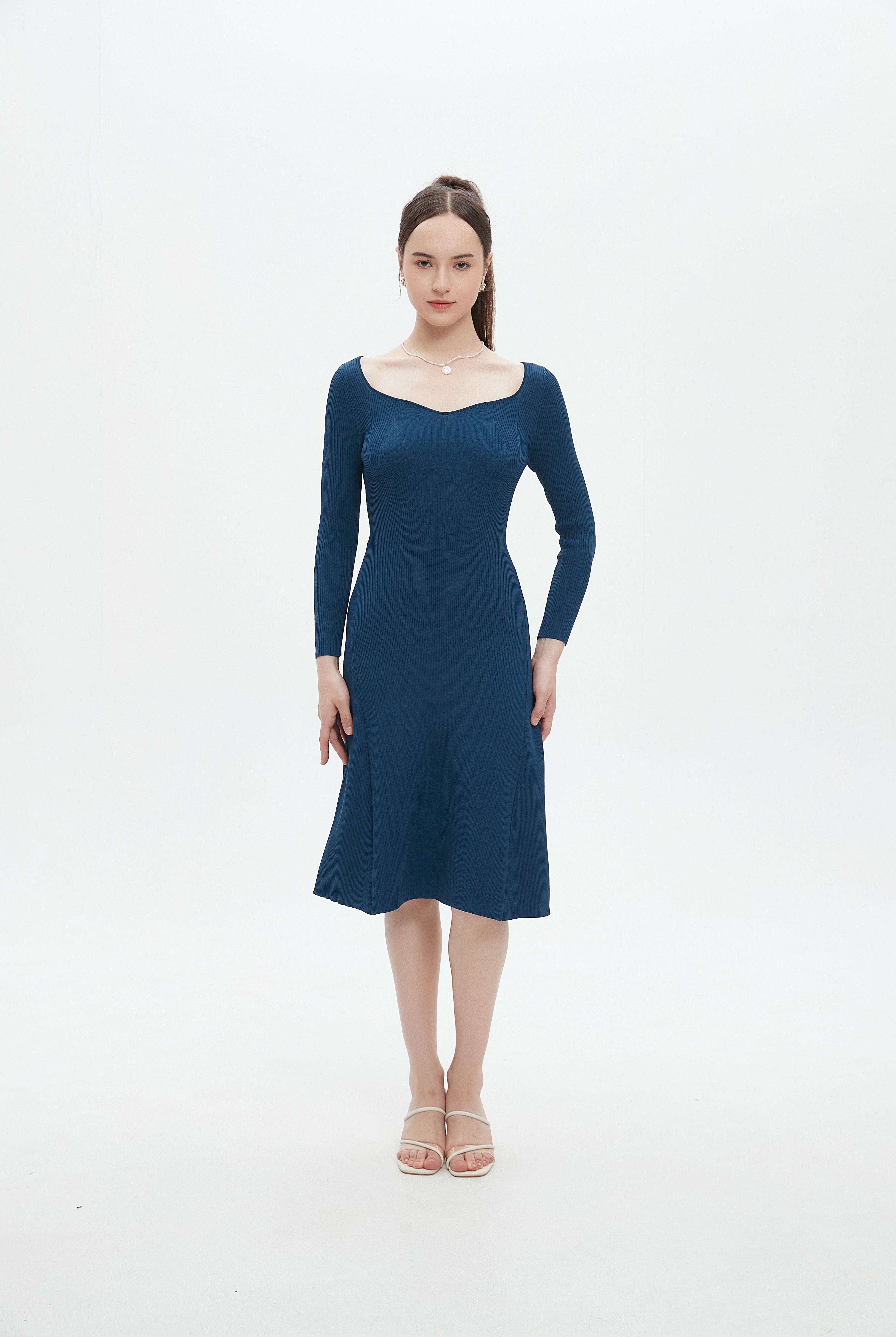 ميكا فستان ميدي ميدى سادة مضلع برقبة مفتوحه نسائى