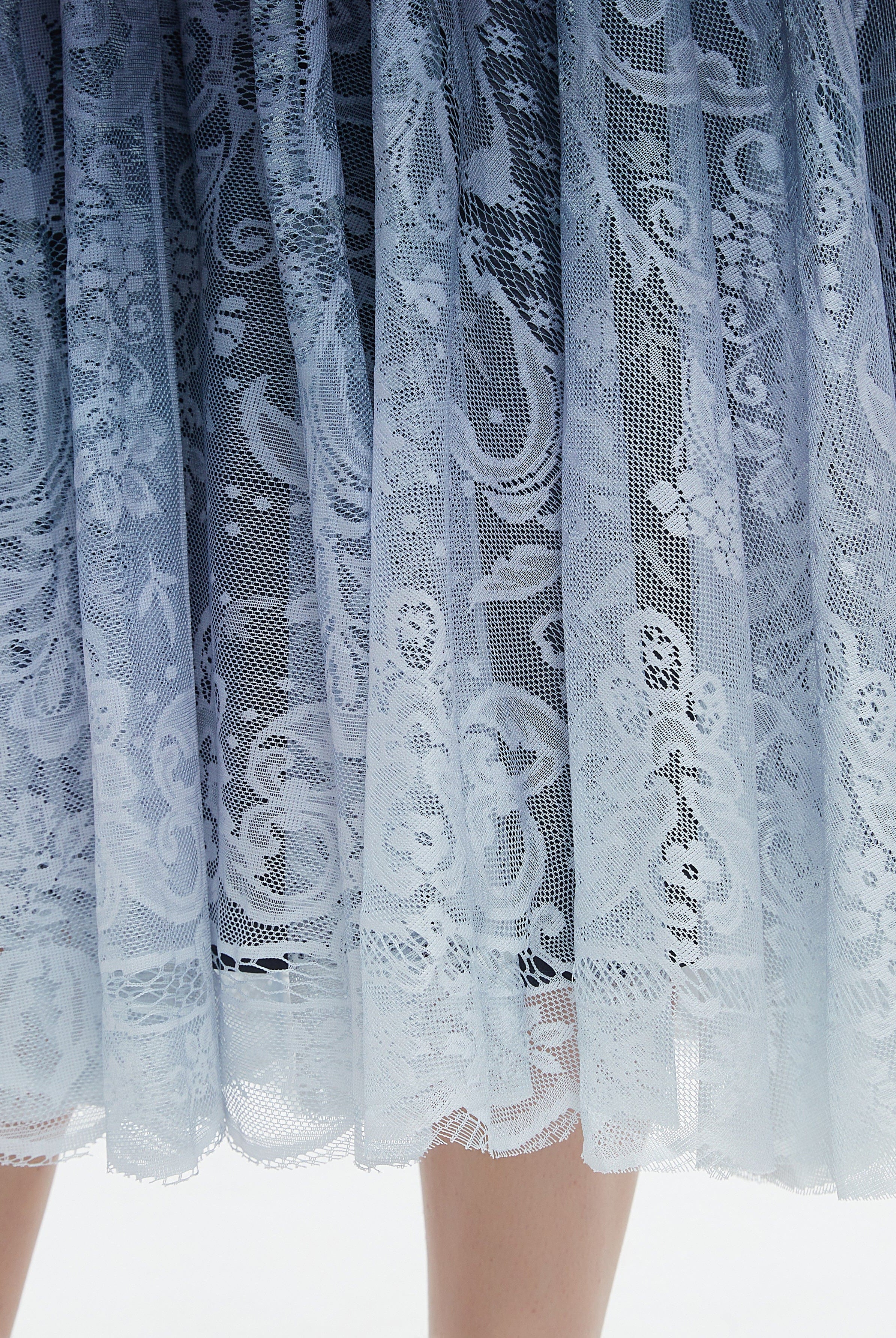 ميكا تنورة نسائية مخصرة واسعة بتطريز ميدي