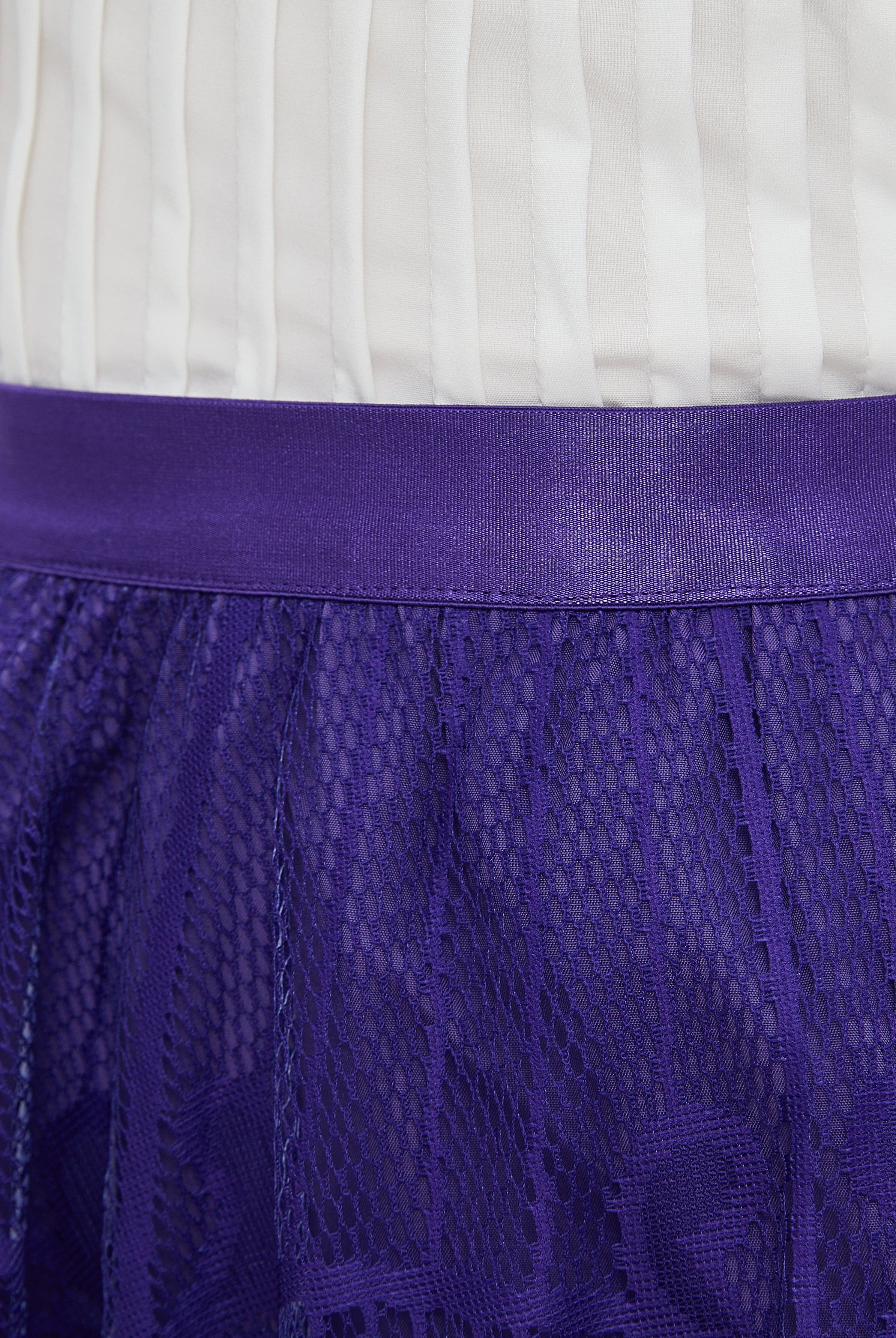 ميكا تنورة نسائية مخصرة واسعة بتطريز ميدي