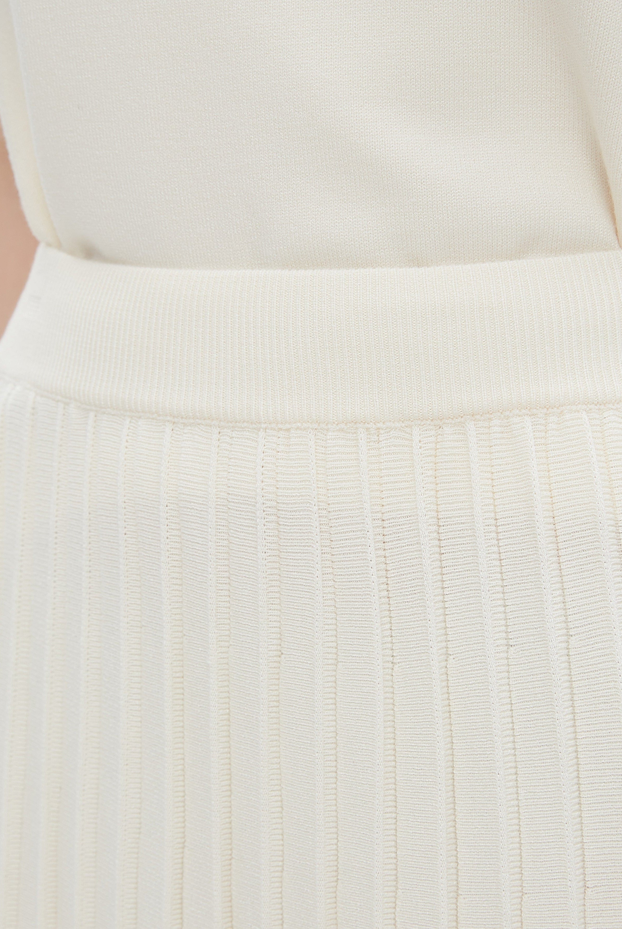 ميكا تنورة ميدي منسوجة بليسية