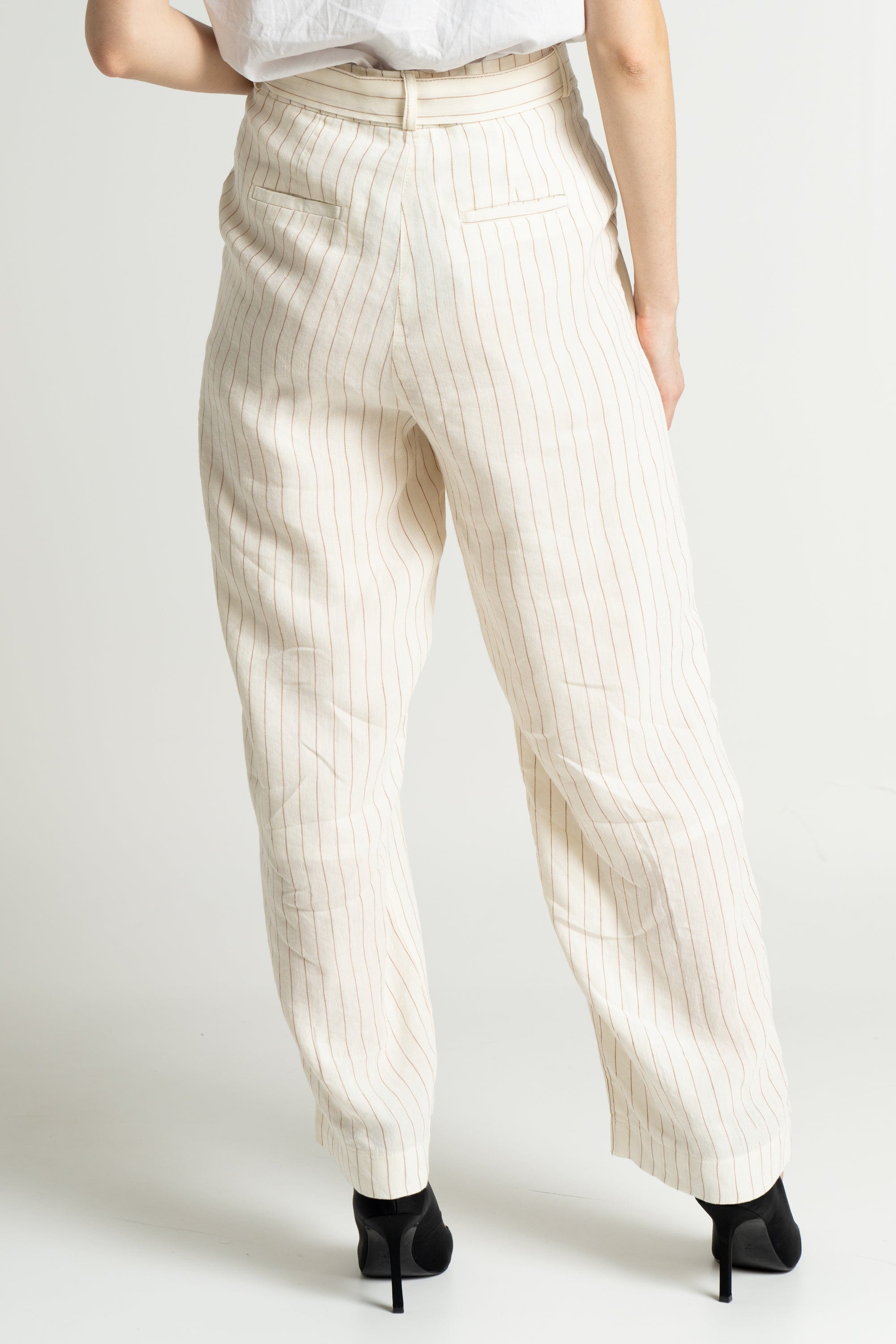 داليدرس بنطلون نسائي مخطط برباط خصر حجري