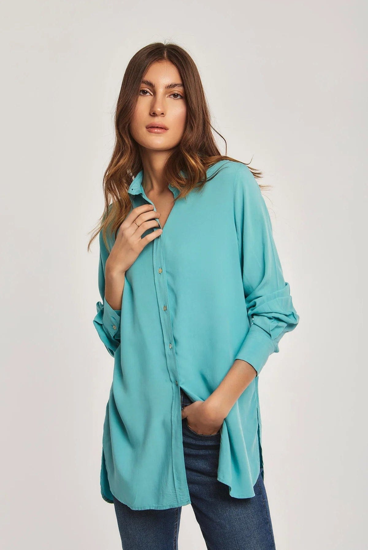 داليدرس بلوزة نسائية سادة مفتوح من الجانبين