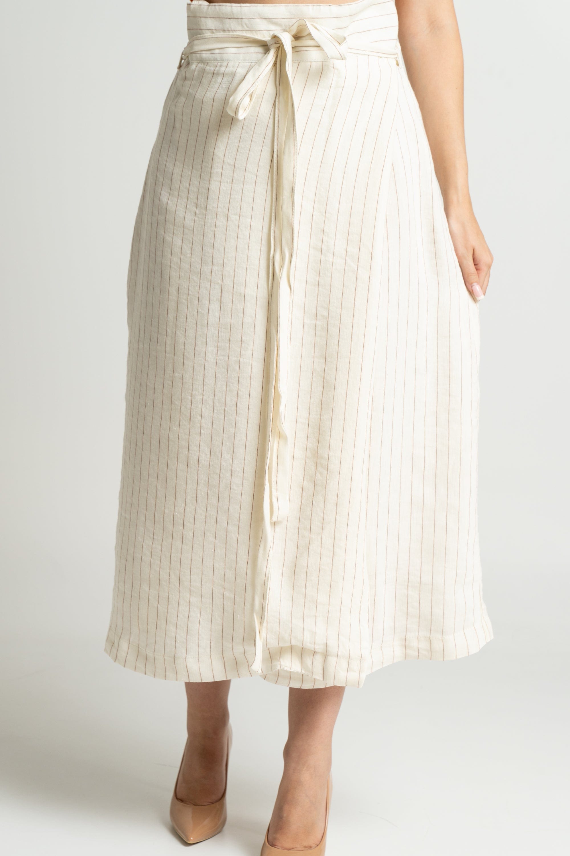 داليدرس تنورة نسائية مخططة برباط خصر حجري