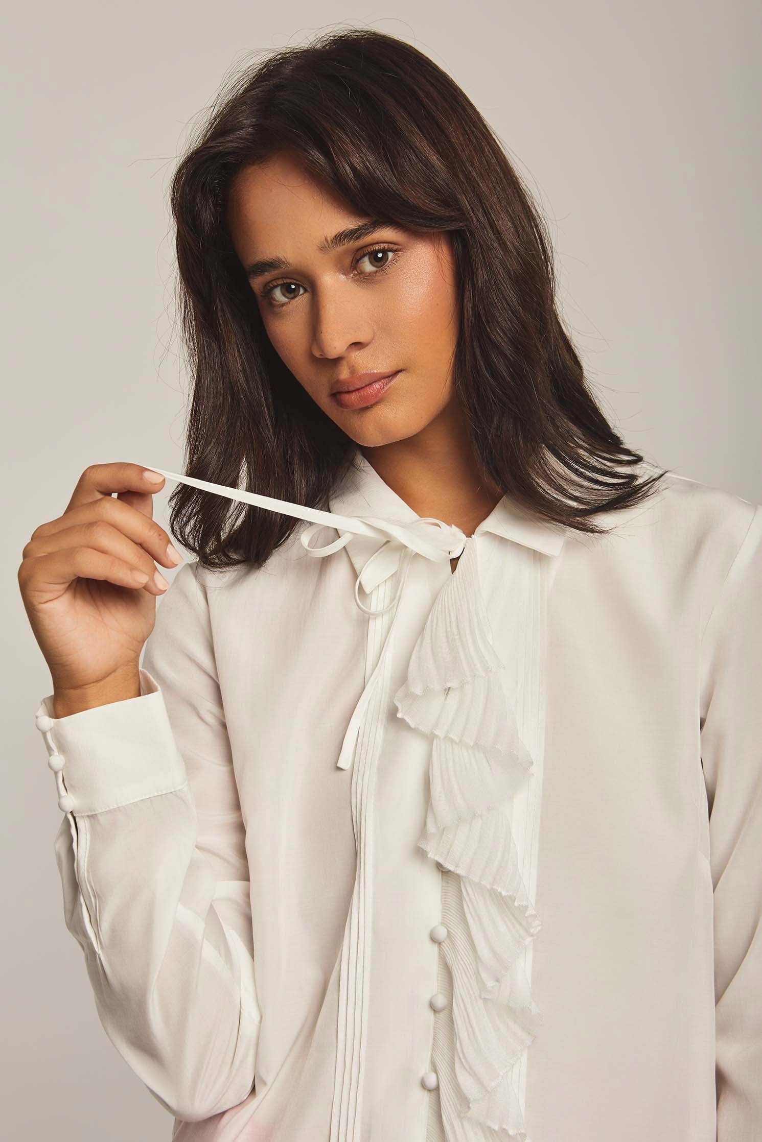 داليدرس بلوزة نسائية بكرانيش بالطول من المنتصف