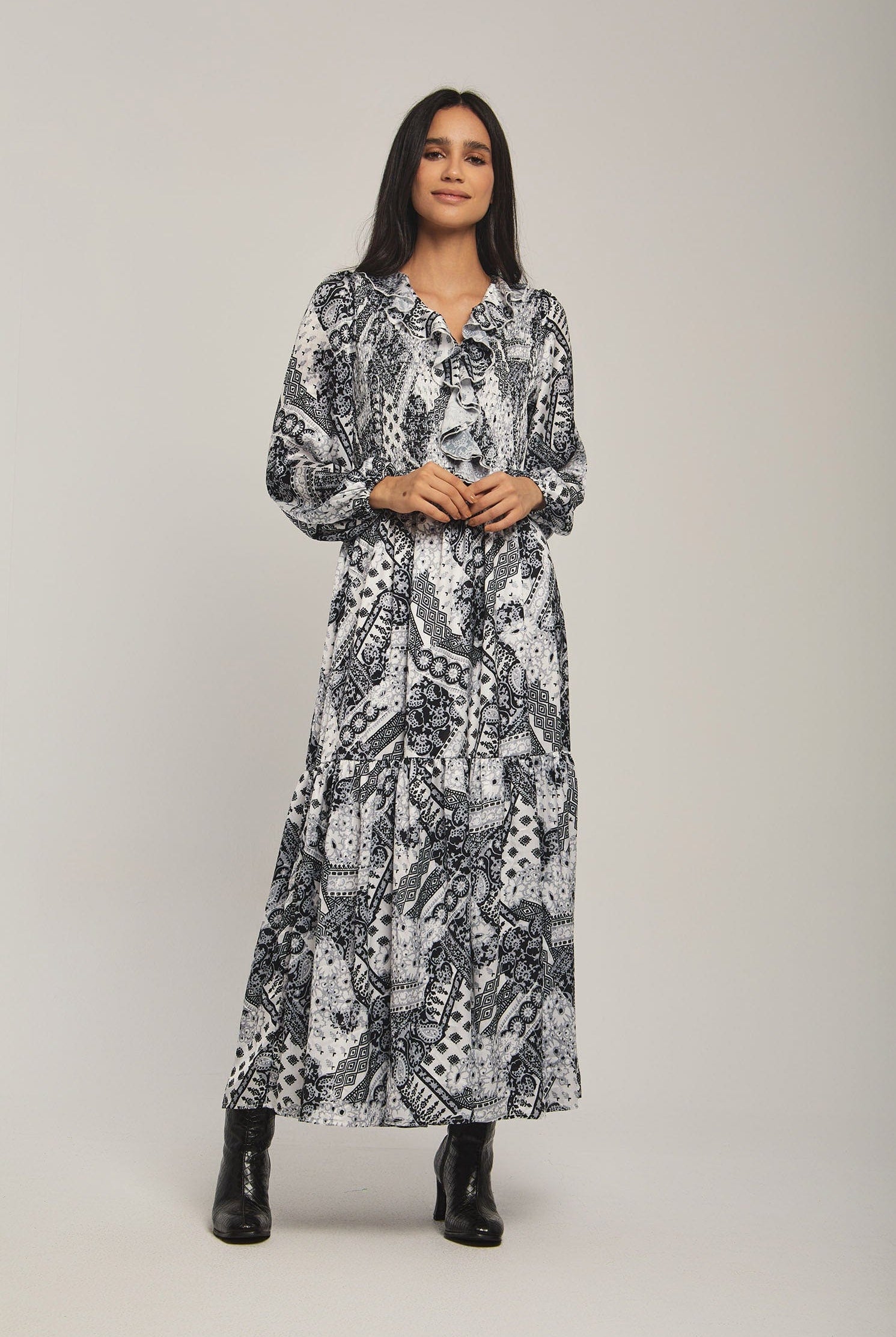 داليدرس فستان نسائي مشجر بكرانيش عالصدر أسود