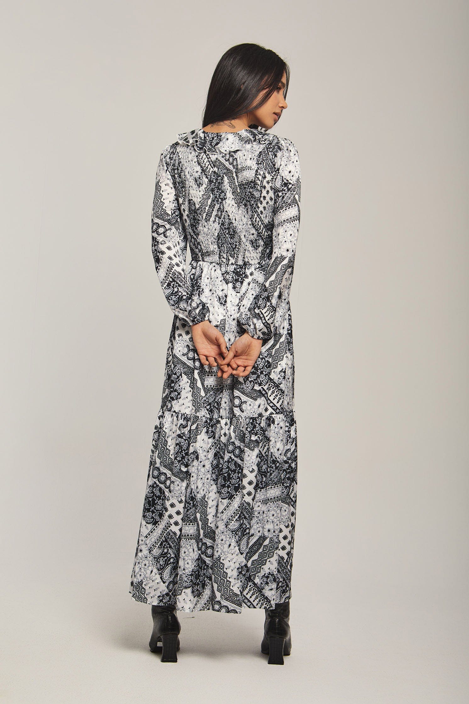 داليدرس فستان نسائي مشجر بكرانيش عالصدر أسود