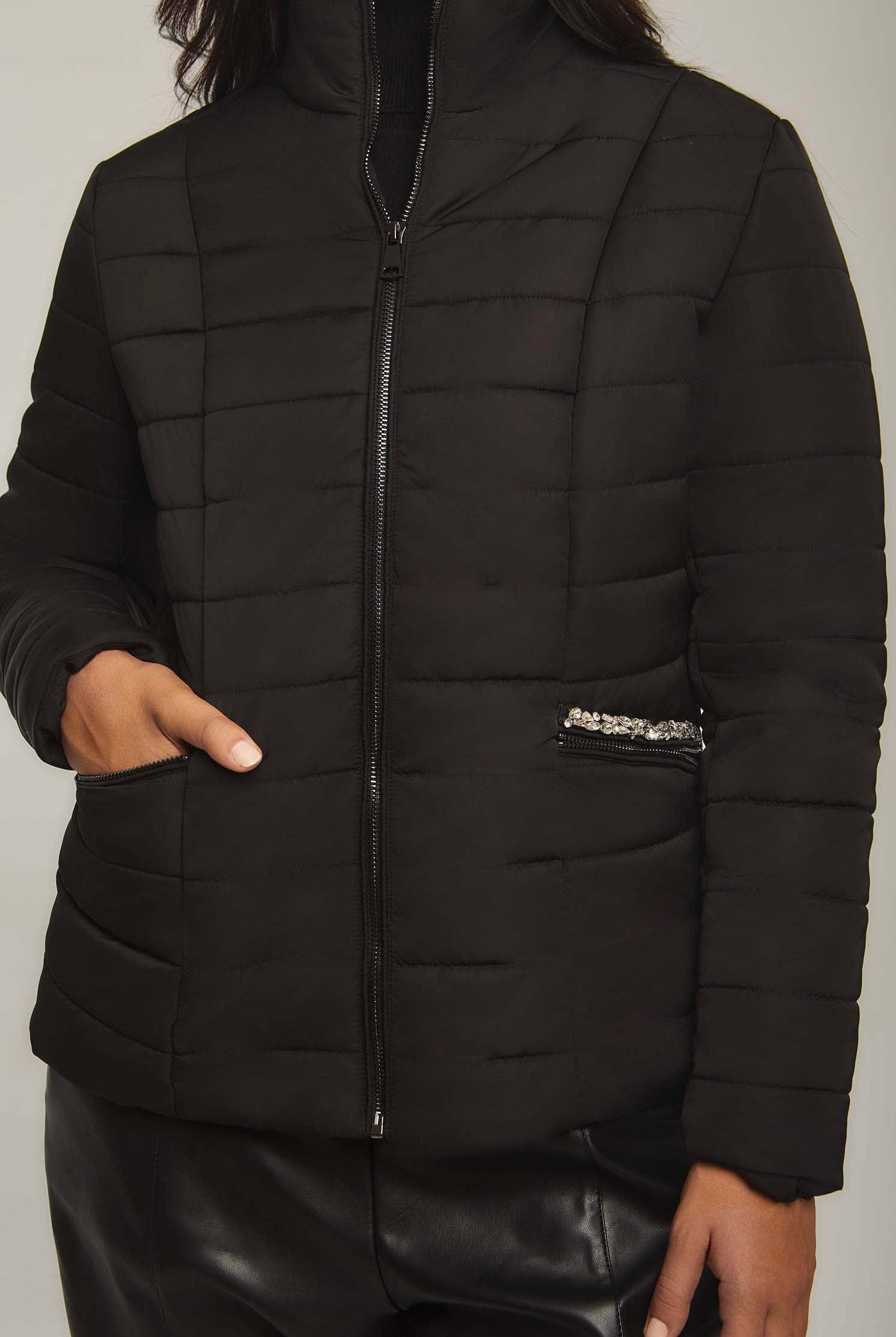 داليدرس جاكيت نسائي طويل مضلع كم طويل أسود