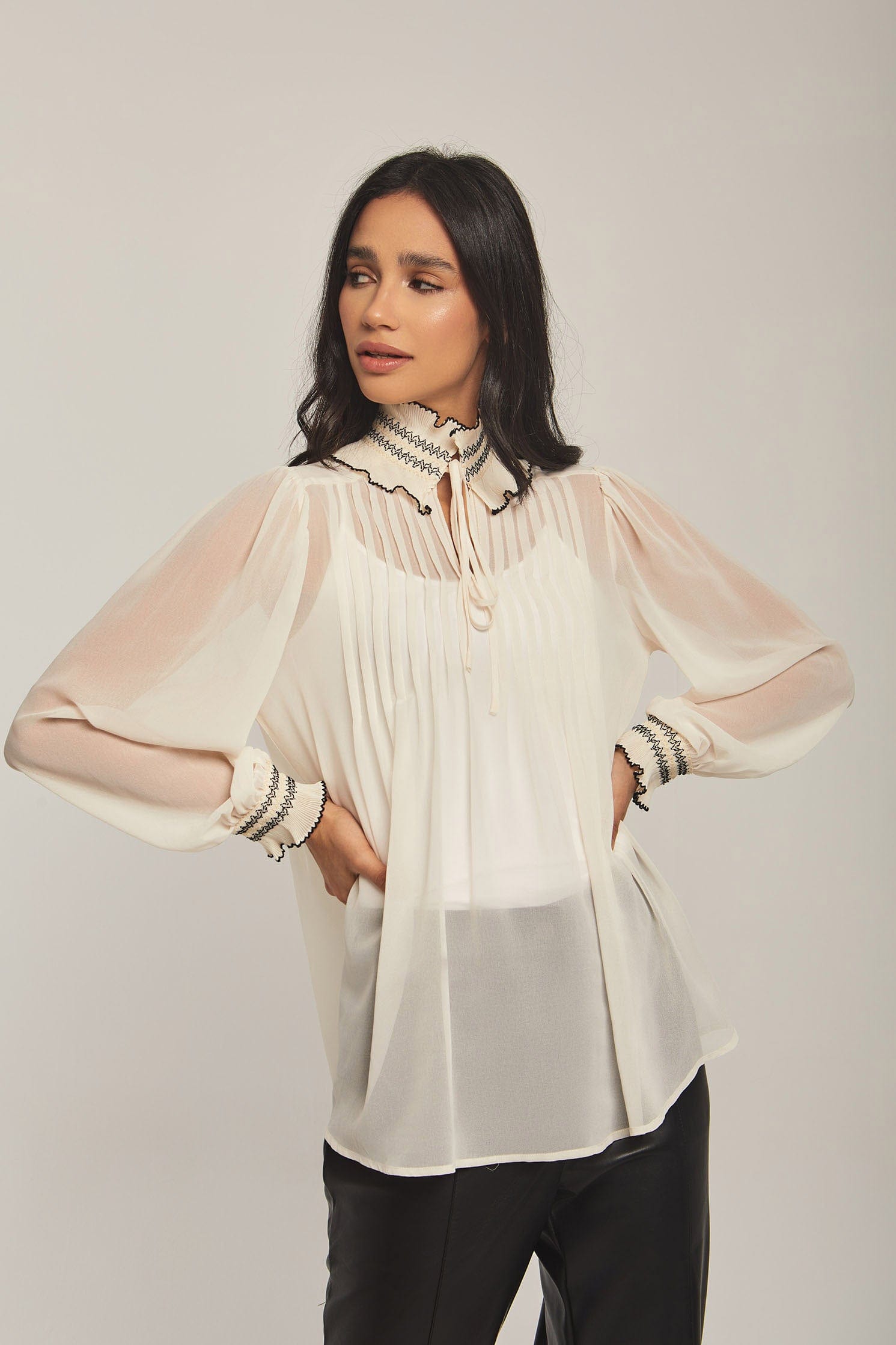 داليدرس بلوزة نسائي شيفون بكرانيش أبيض