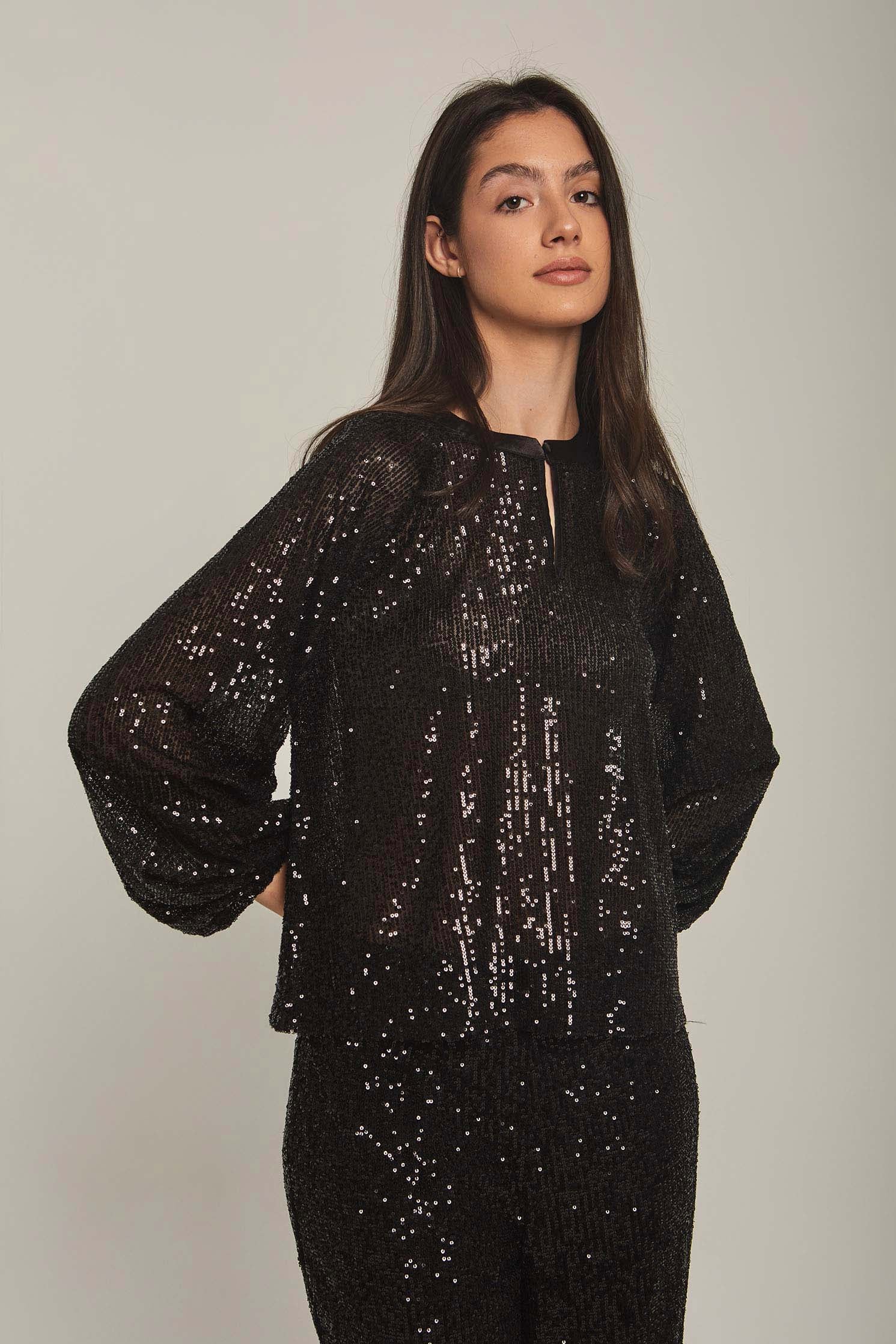 داليدرس بلوزة نسائية بترتر سهرة لميع أسود