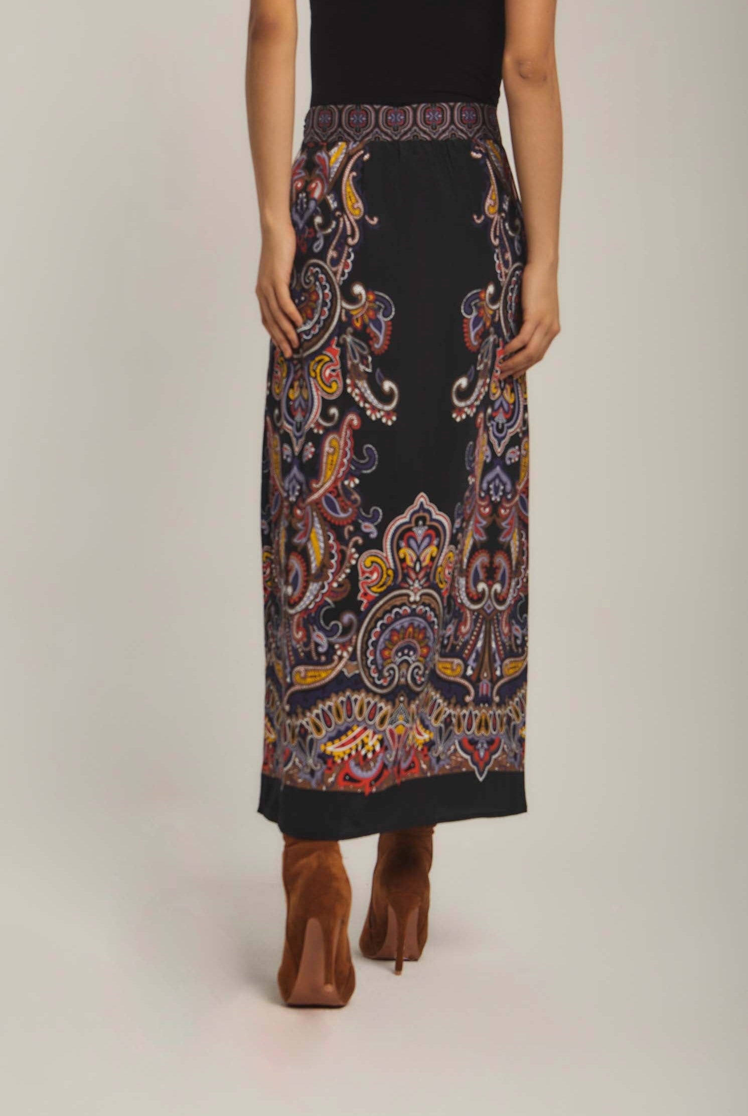 داليدرس تنورة نسائية ميدي مطرزة متعدد الألوان