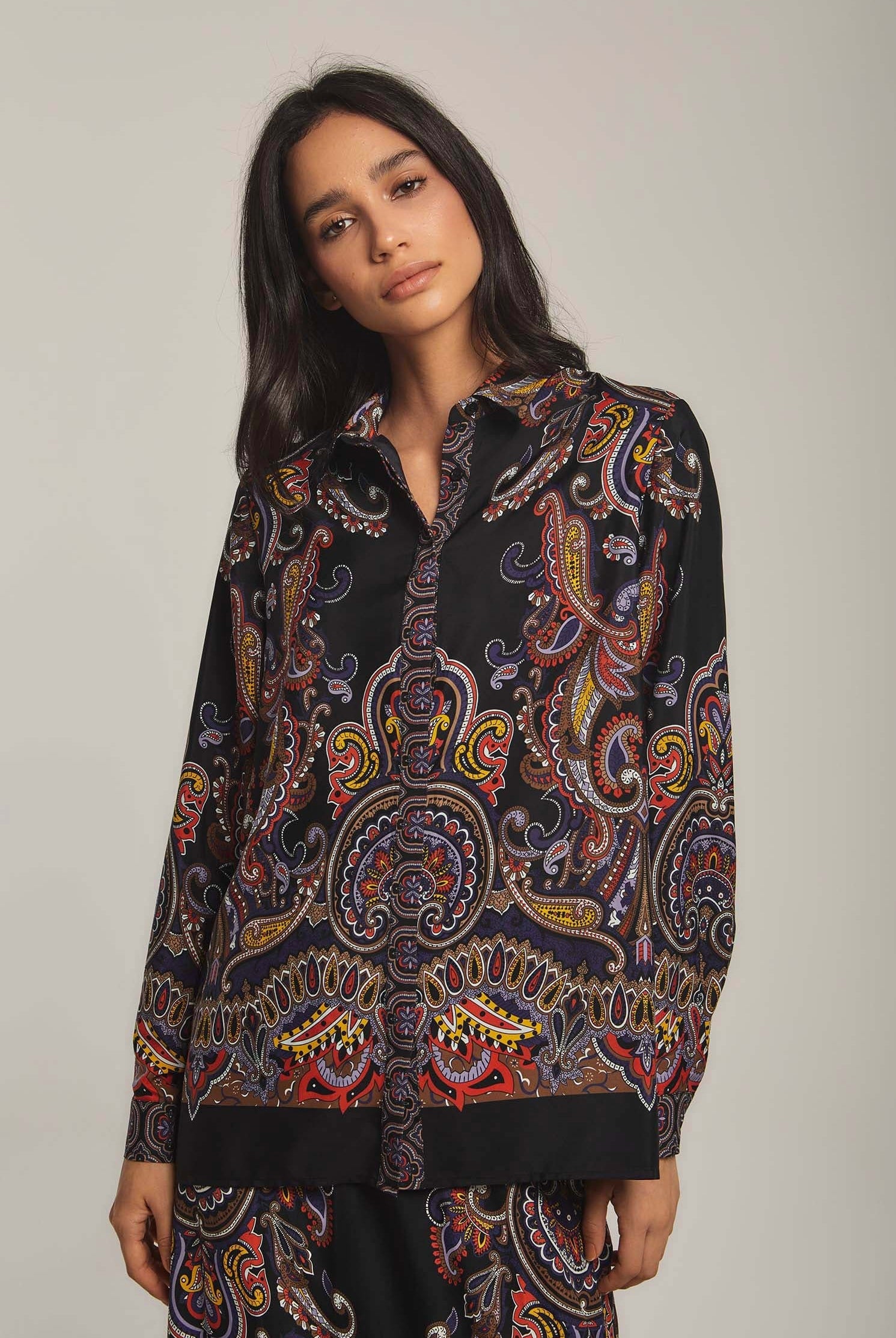 داليدرس بلوزة نسائية مزخرفة شيفون متعدد الألوان