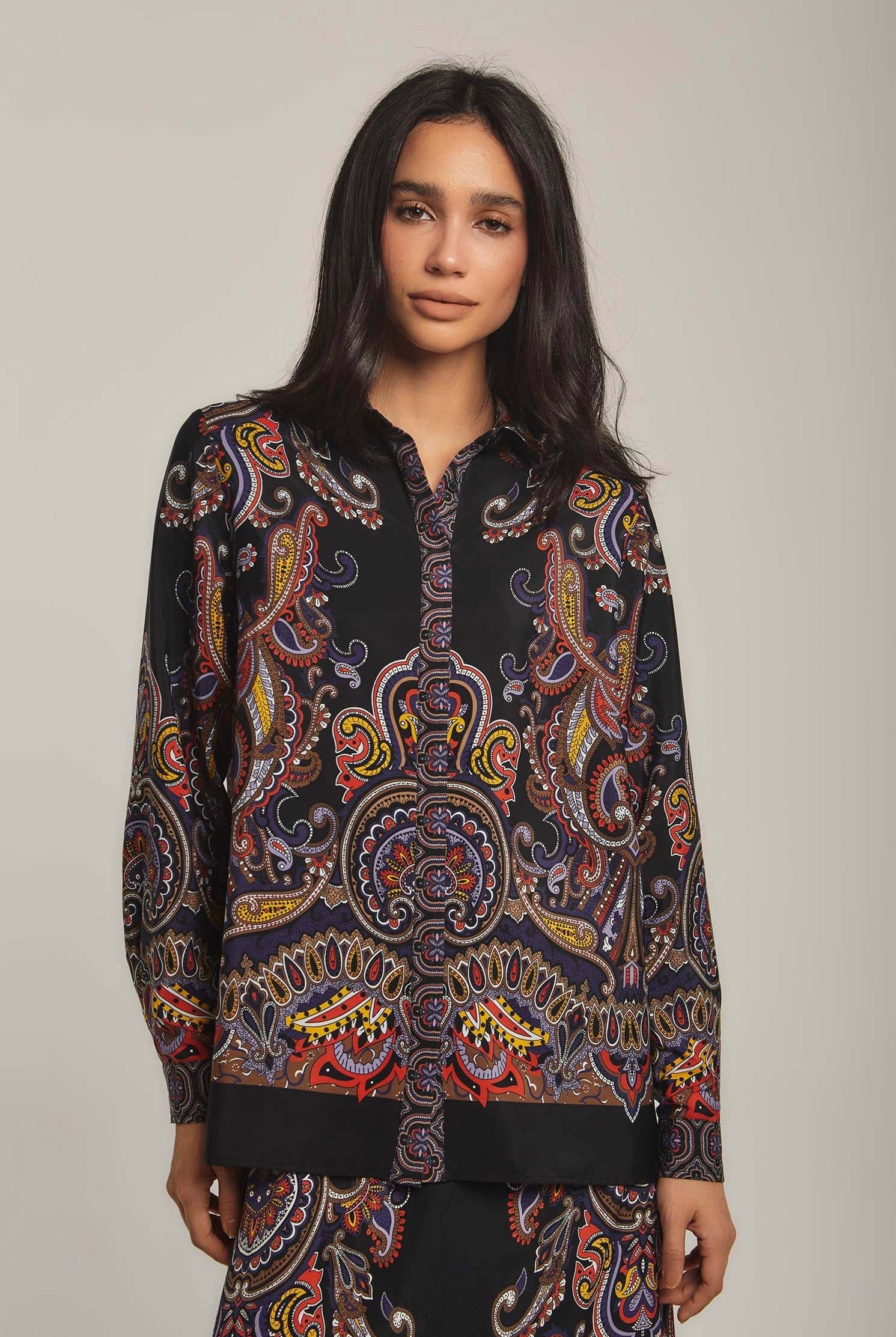 داليدرس بلوزة نسائية مزخرفة شيفون متعدد الألوان