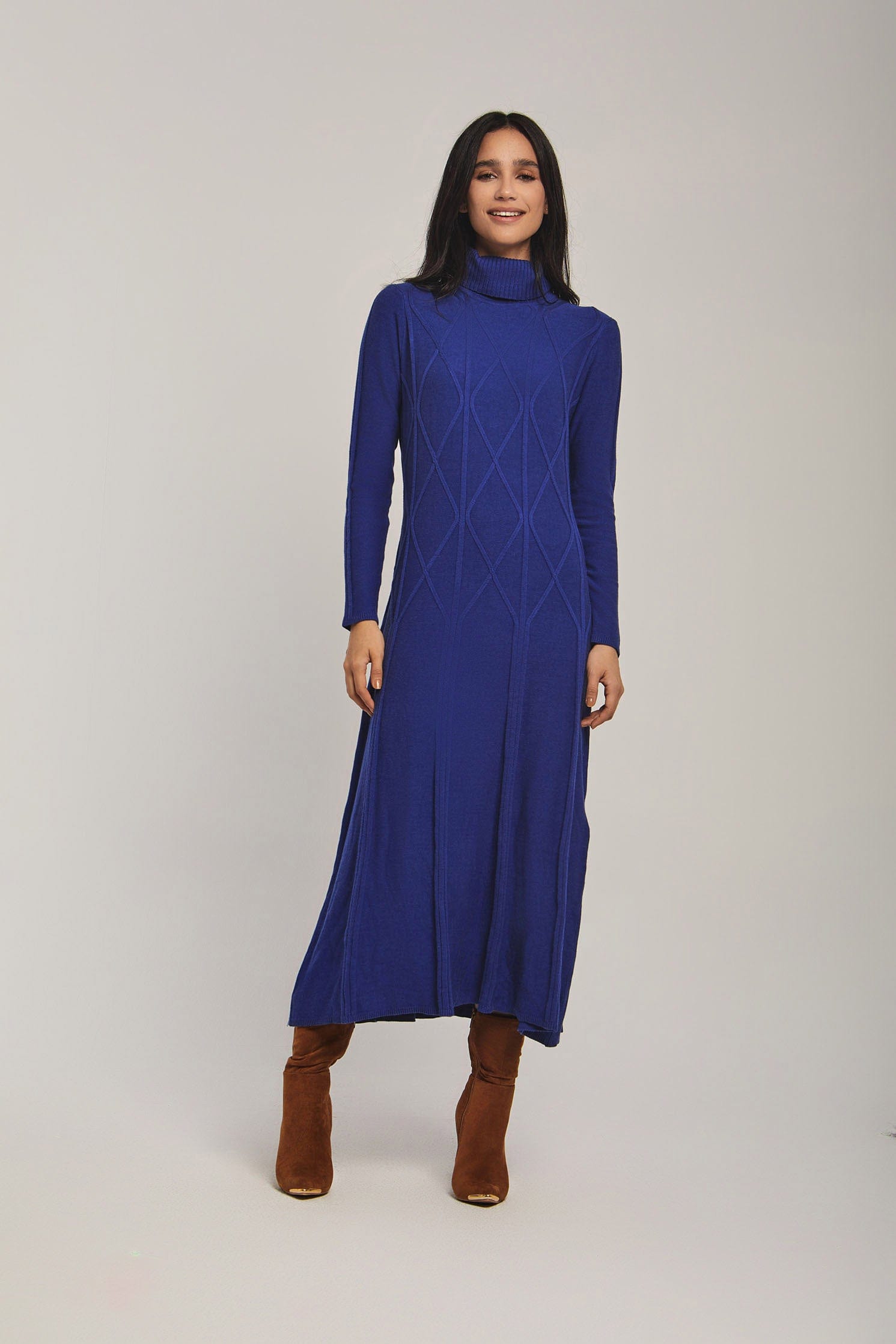 داليدرس فستان نسائي مطرز قطن أبيض