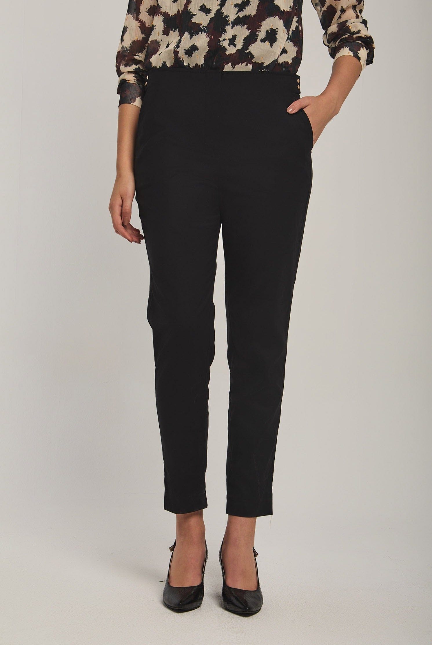 داليدرس بنطال نسائي رمي سادة بأزرار على الجانبين أسود