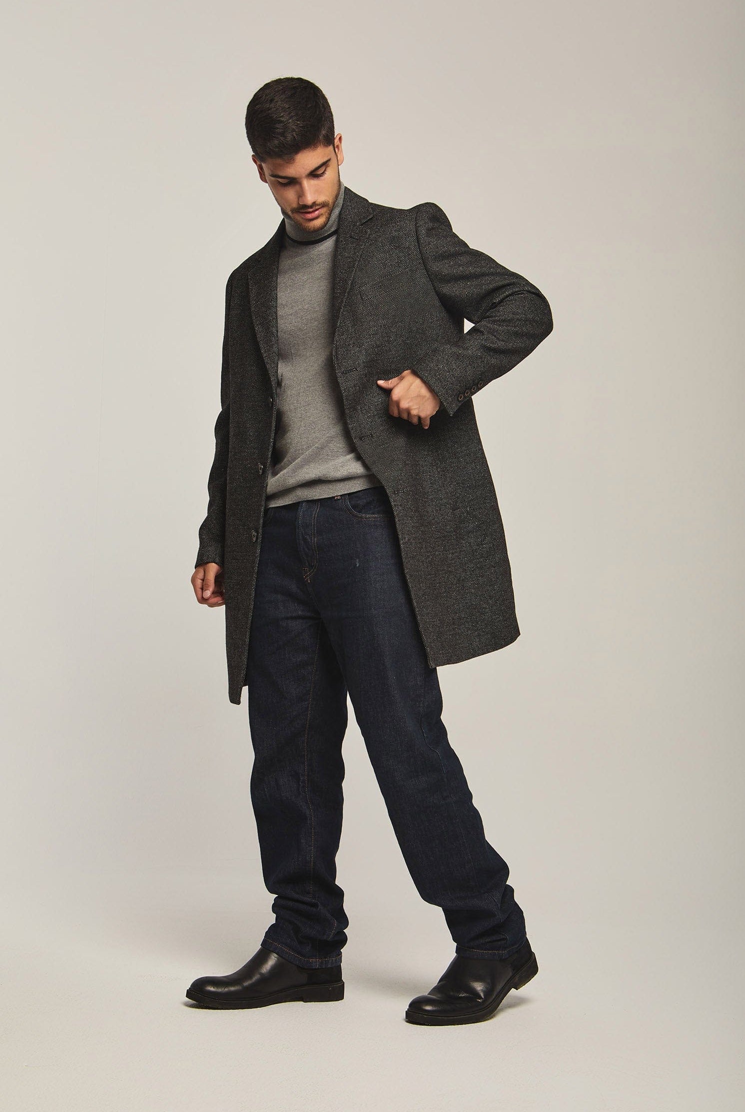 داليدرس بالطو رجالي طويل سادة أسود