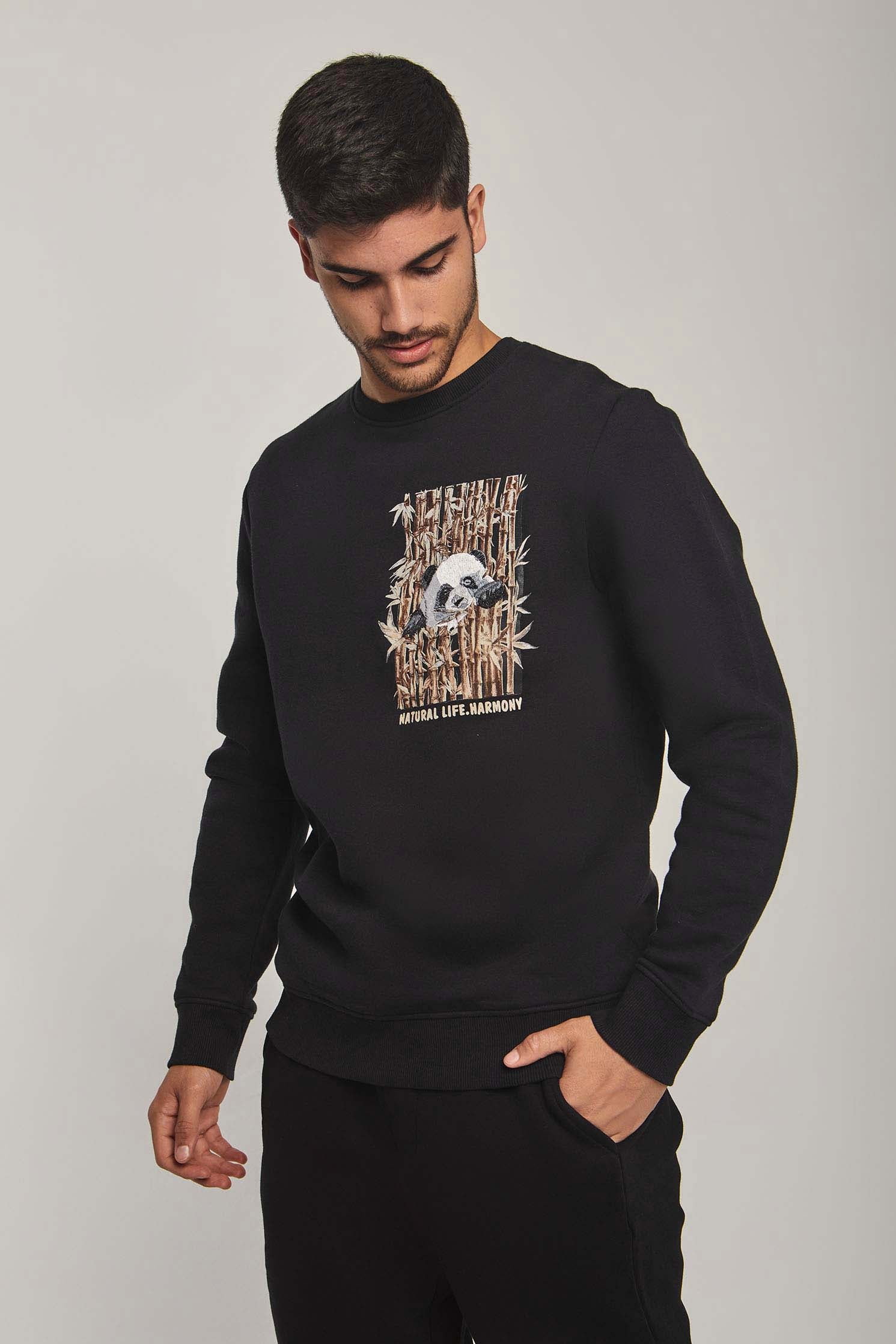 داليدرس سويت شيرت رجالي برسمة باندا أسود