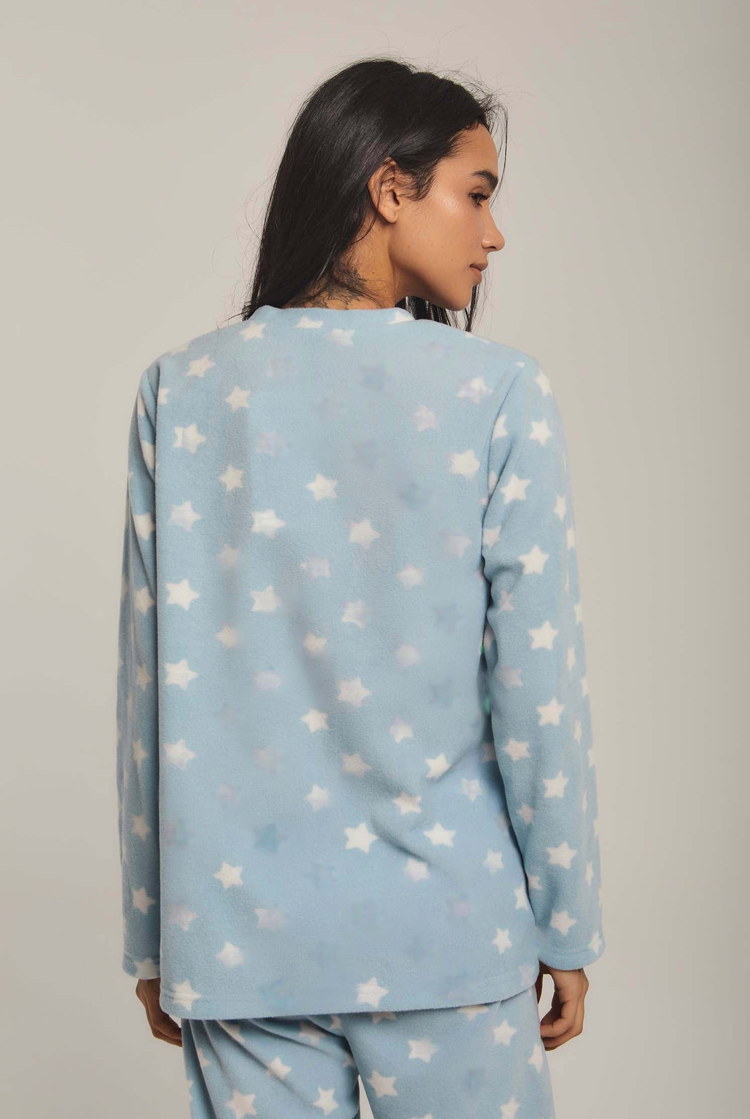 داليدرس بيجامة نسائية بنمط نجوم أزرق فاتح