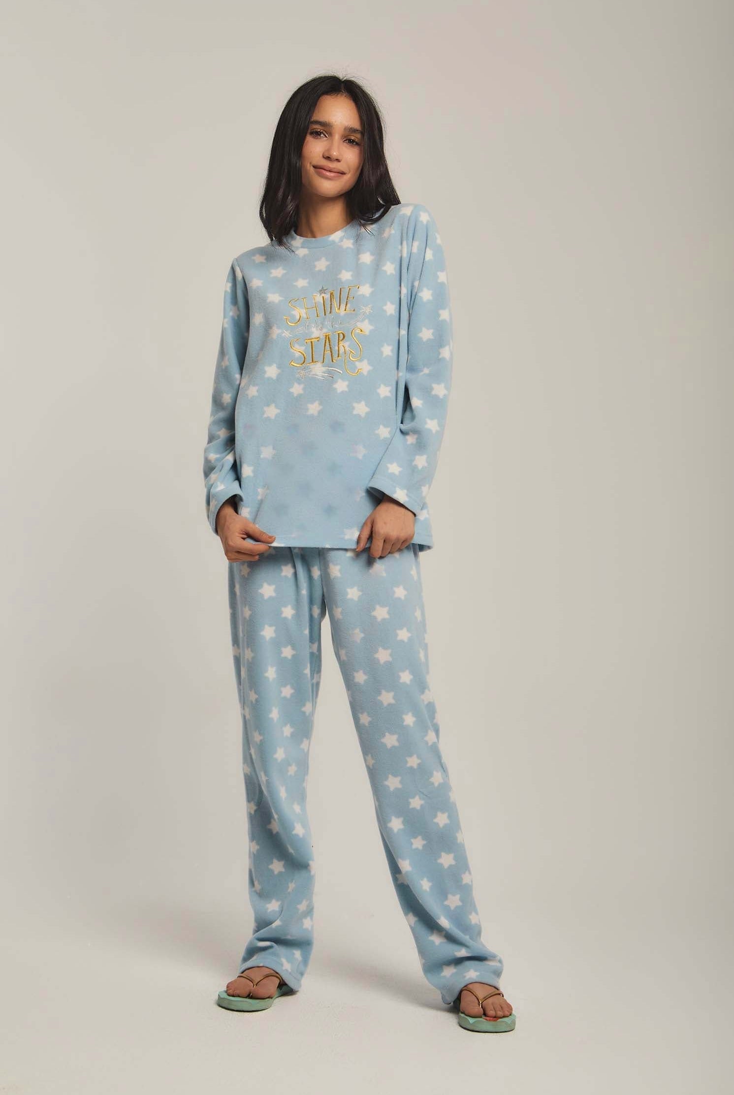 داليدرس بيجامة نسائية بنمط نجوم أزرق فاتح