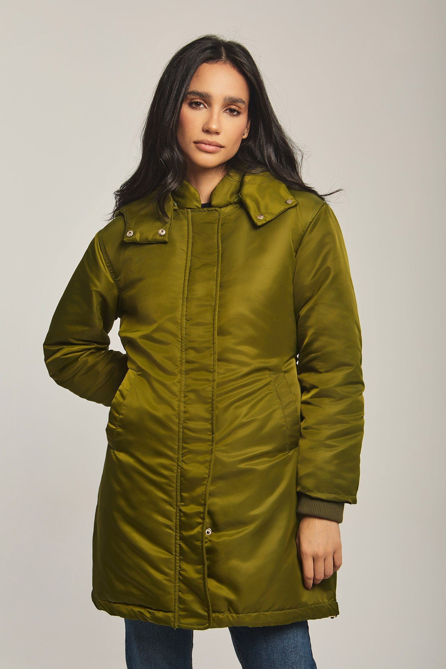 داليدرس جاكيت نسائي طويل بمب كم طويل أخضر