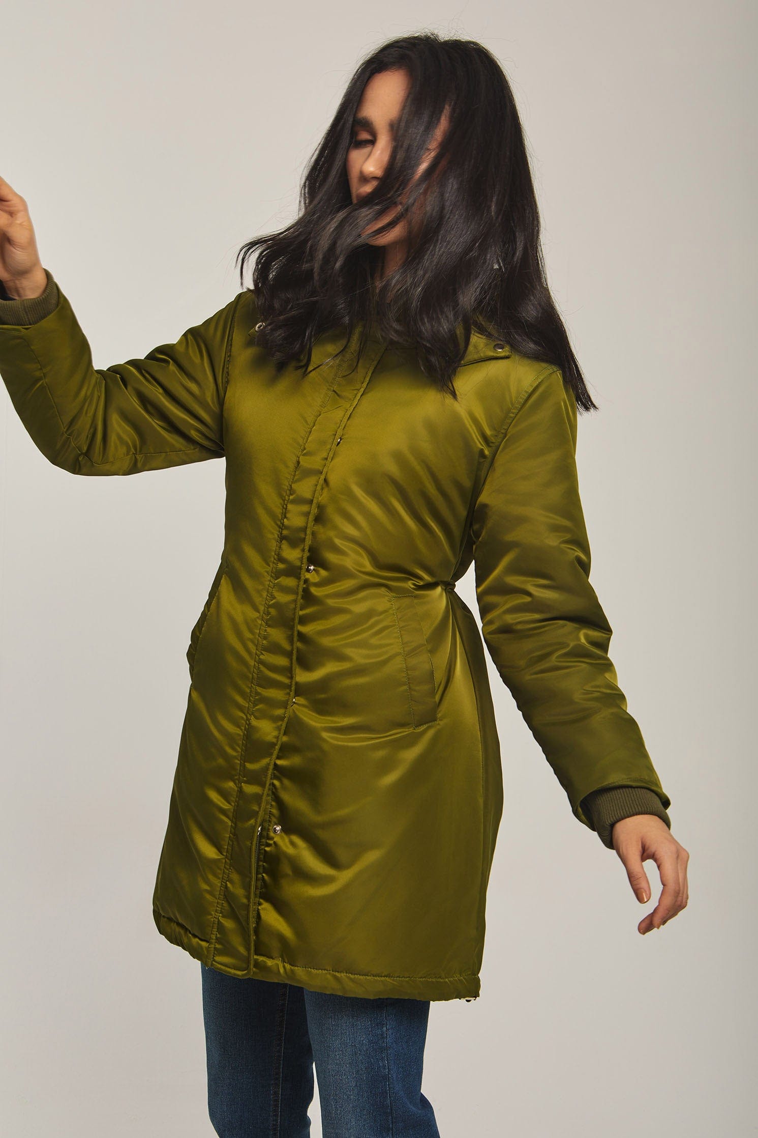 داليدرس جاكيت نسائي طويل بمب كم طويل أخضر