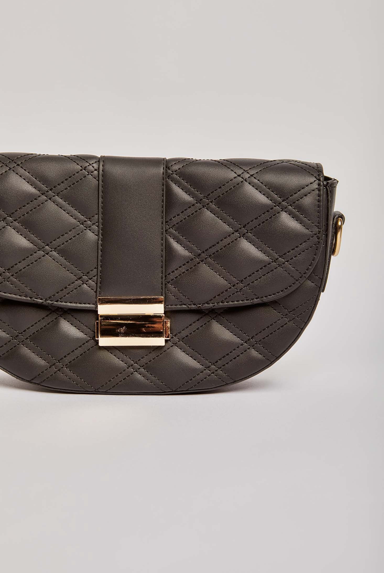 داليدرس شنطة جلد نسائي تطوى