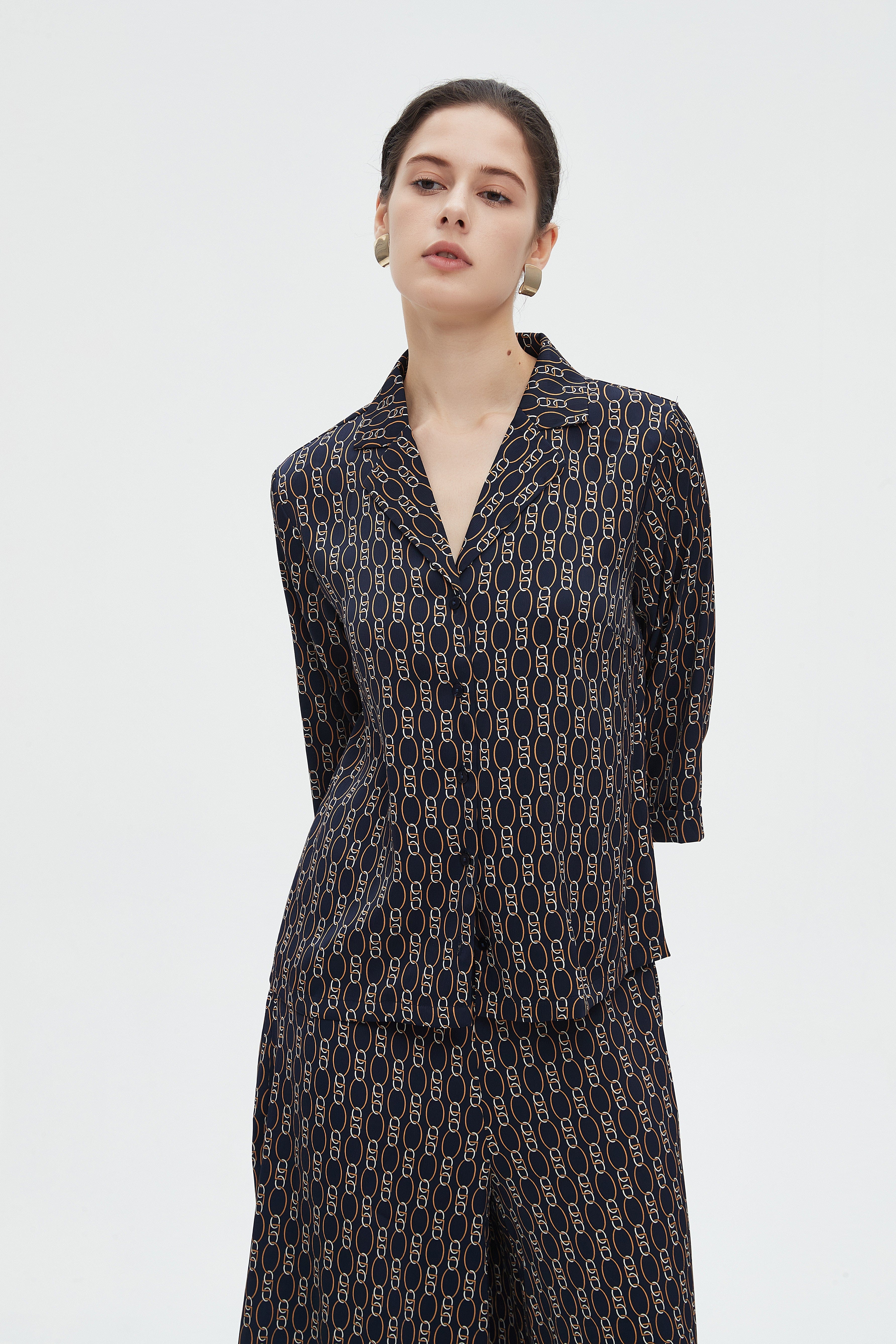 ميكا بلوزة نسائية 3/4 كم مشجرة بياقة