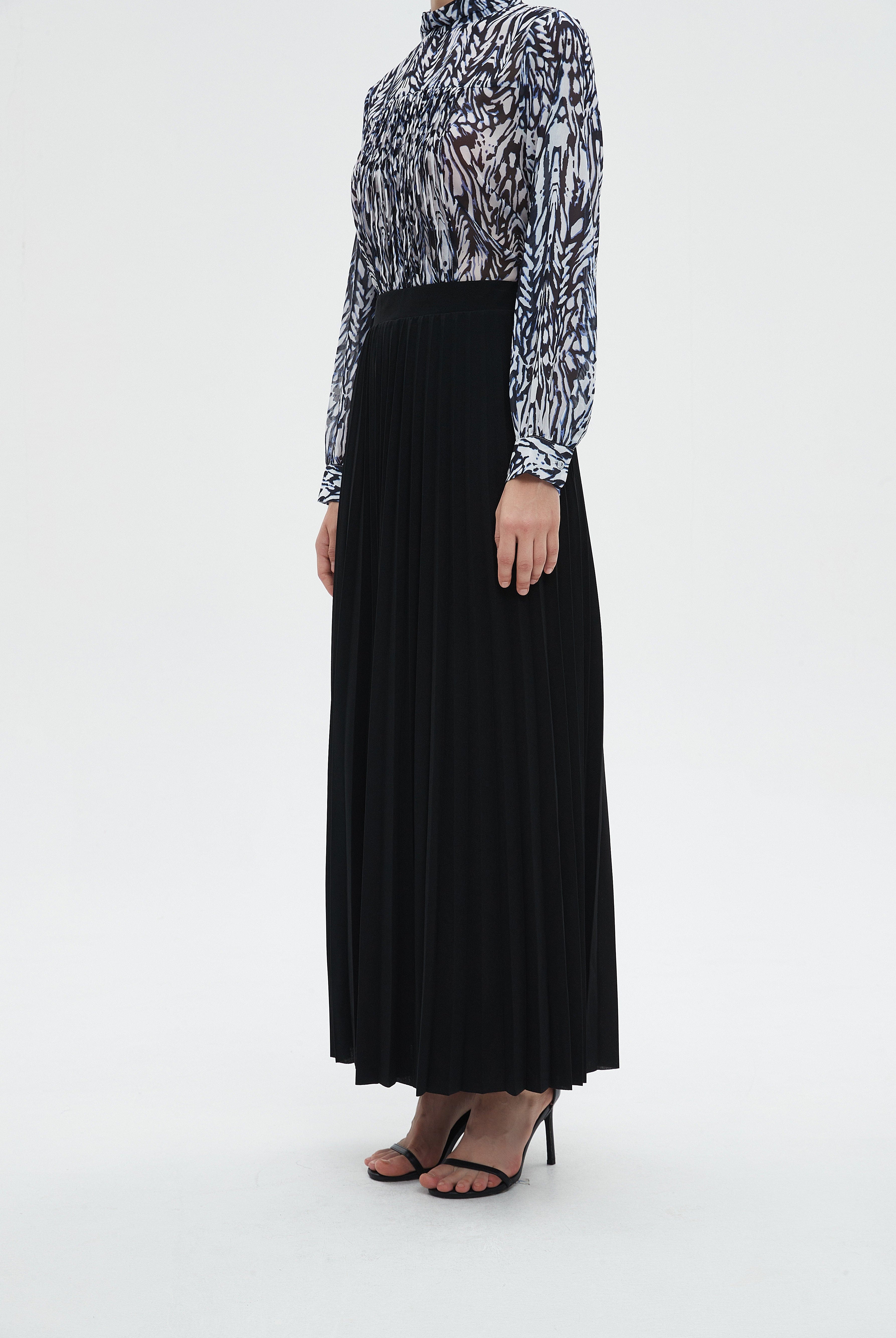 ميكا تنورة نسائية طويلة مخصرة بقصه كشكش